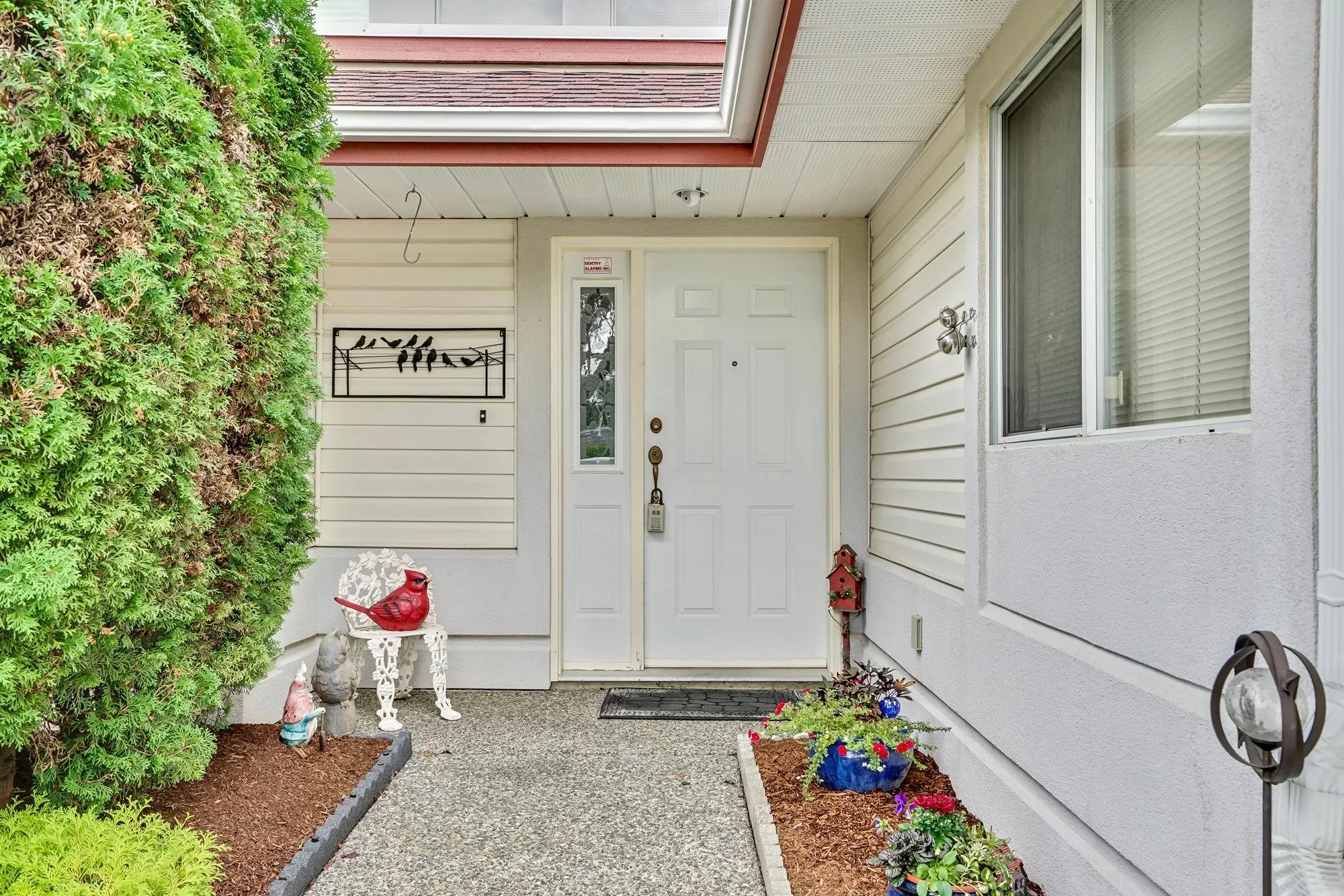 29 31406 Upper Maclure Road