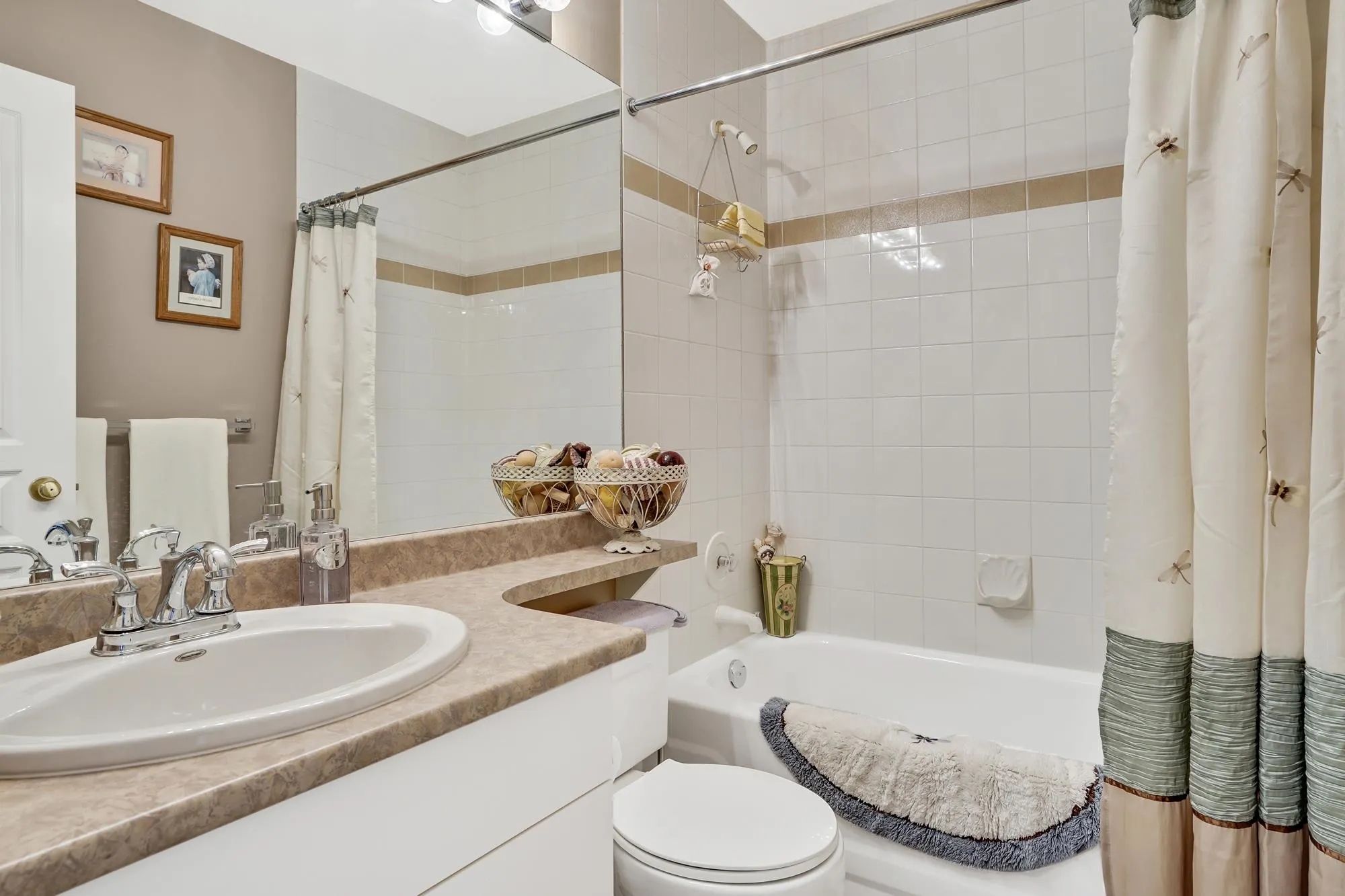 29 31406 Upper Maclure Road