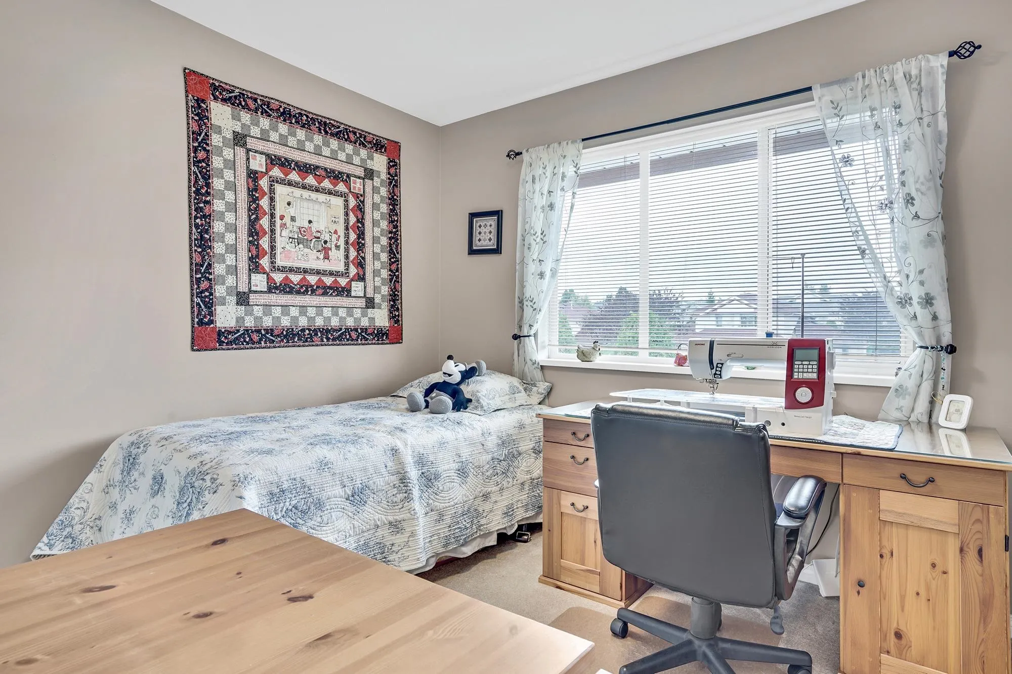 29 31406 Upper Maclure Road