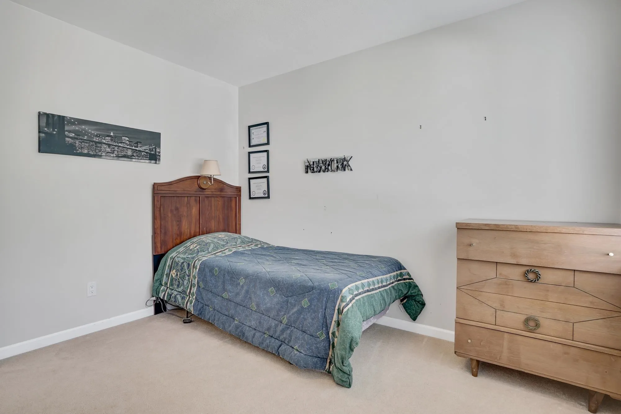 36289 Atwood Crescent