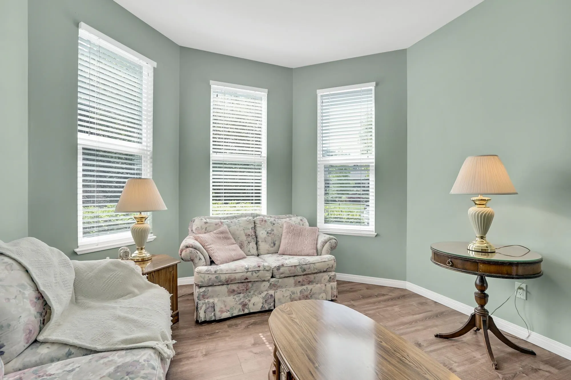 36289 Atwood Crescent