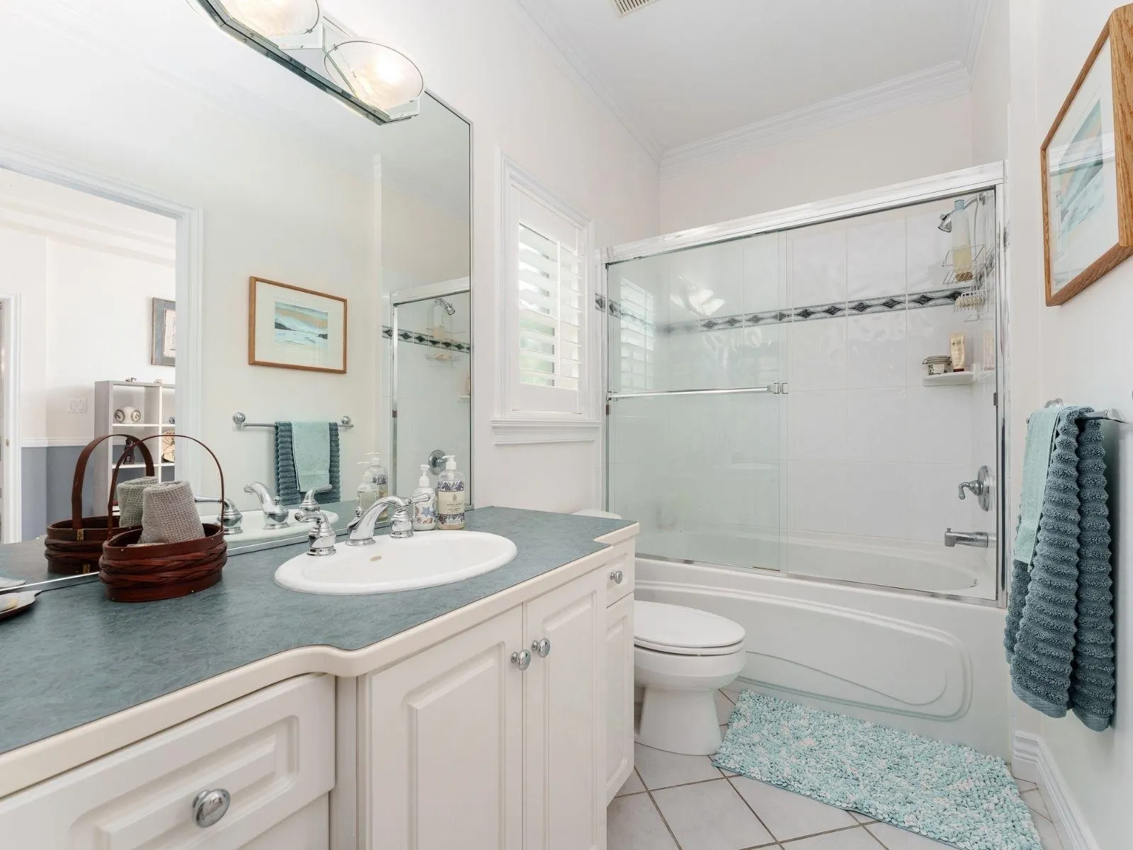 3412 Canterbury Drive