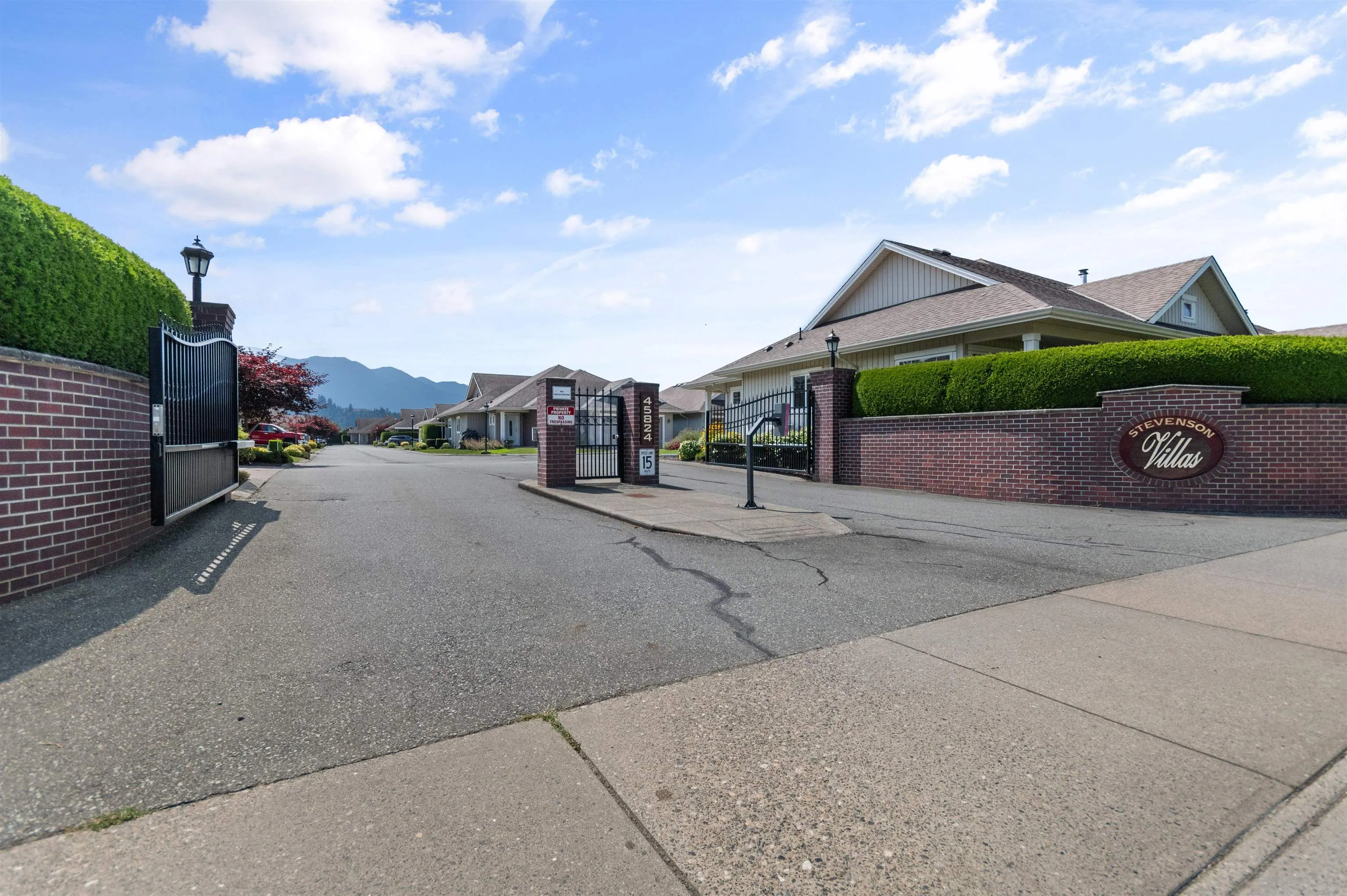 33 45824 Stevenson Road