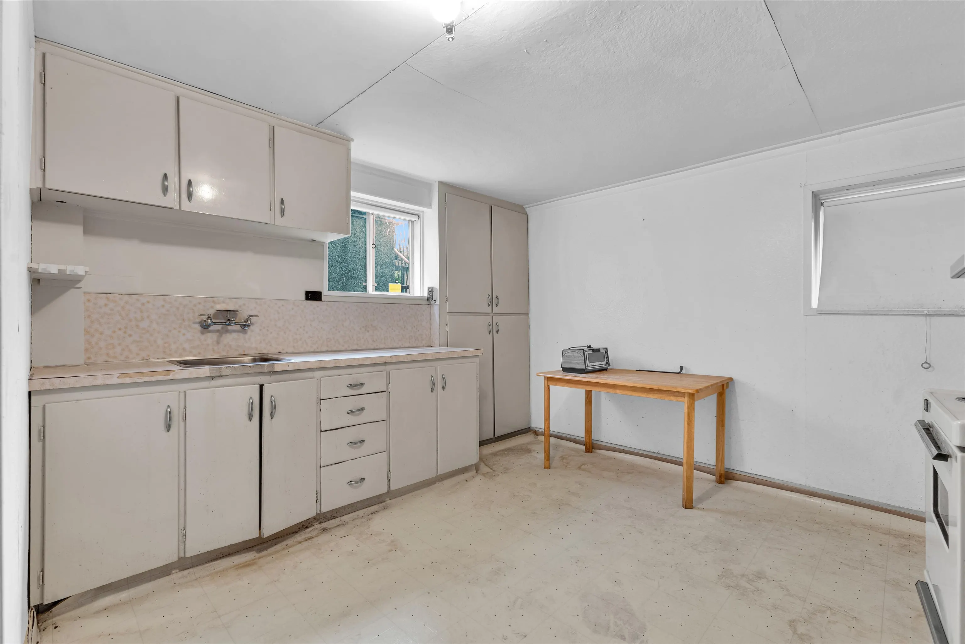 2423 Franklin Street