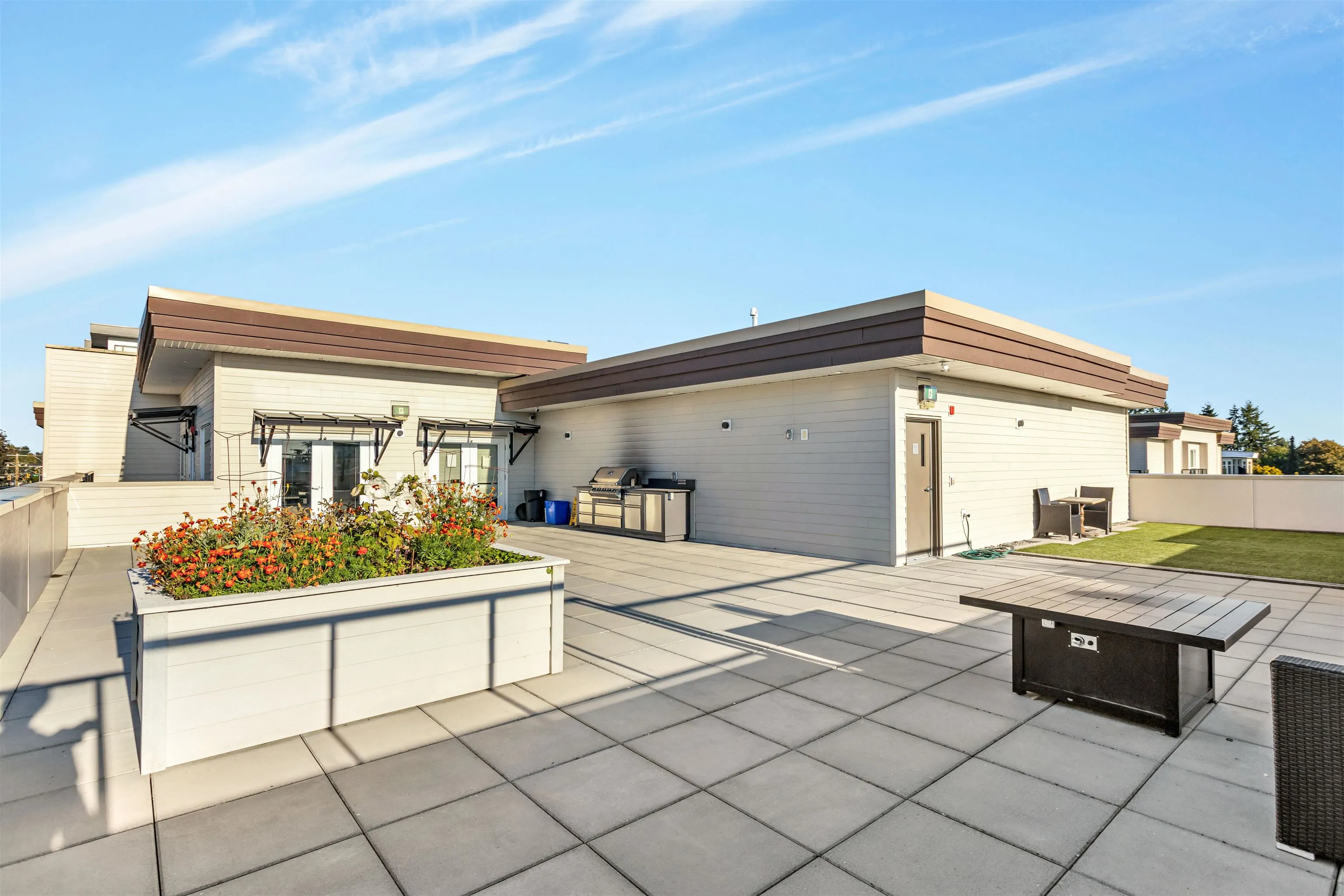 406 13768 108 Avenue