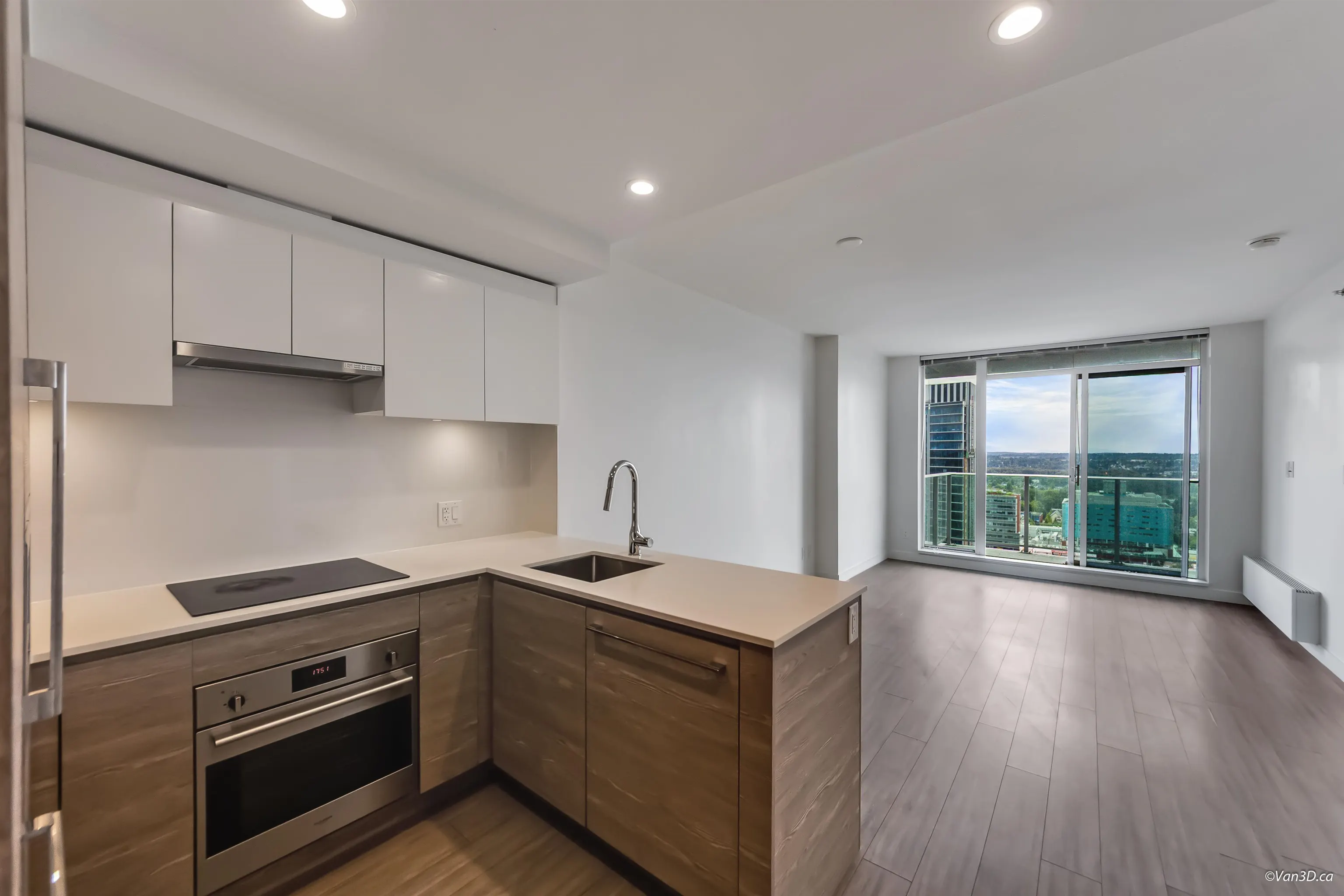 2302 13655 Fraser Highway