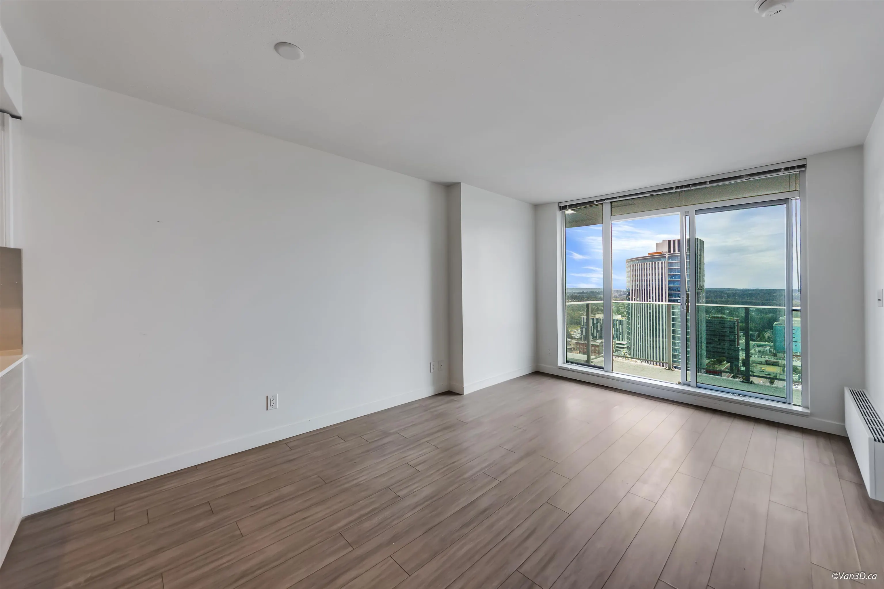 2302 13655 Fraser Highway