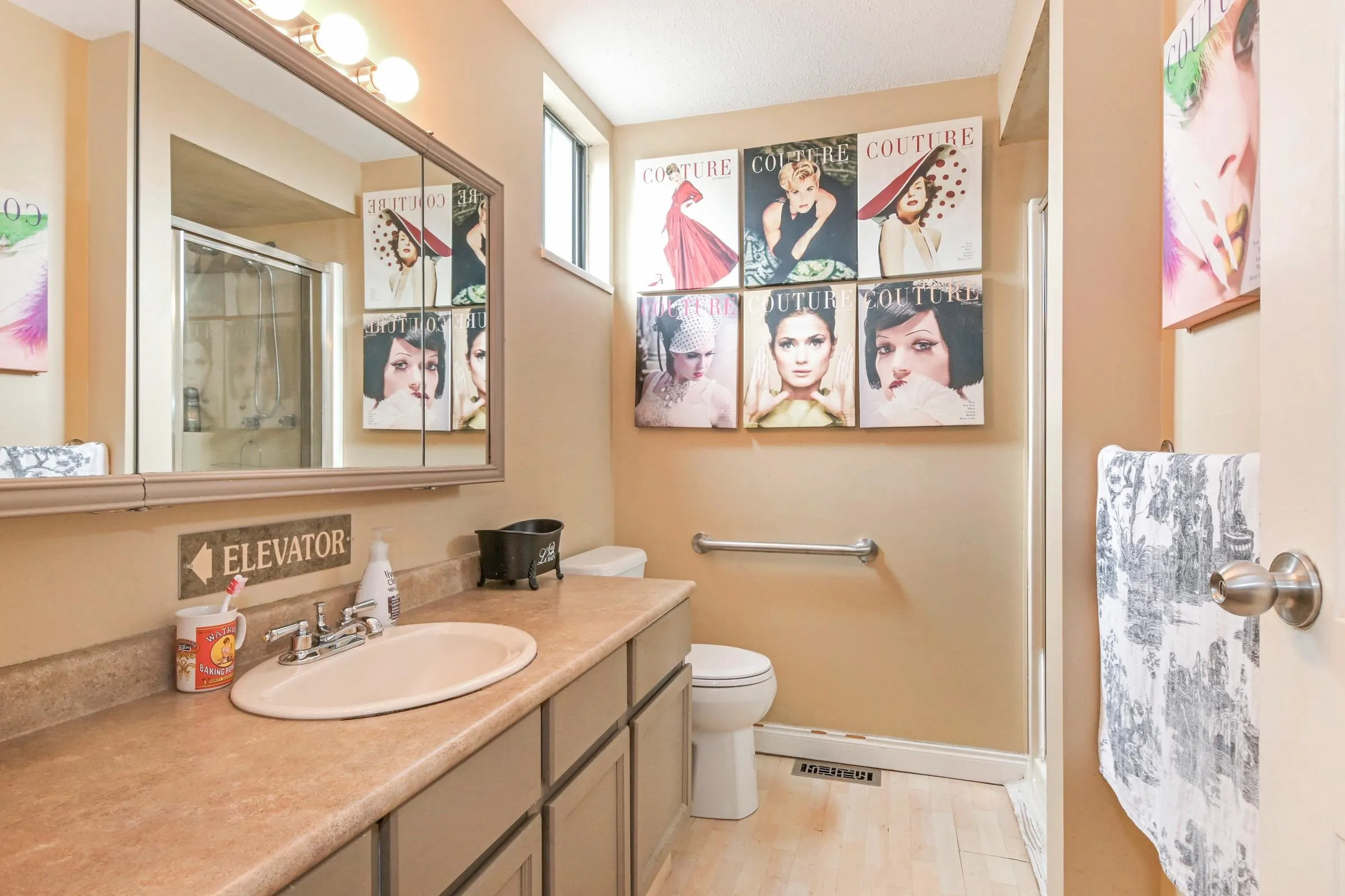3754 Nanaimo Crescent