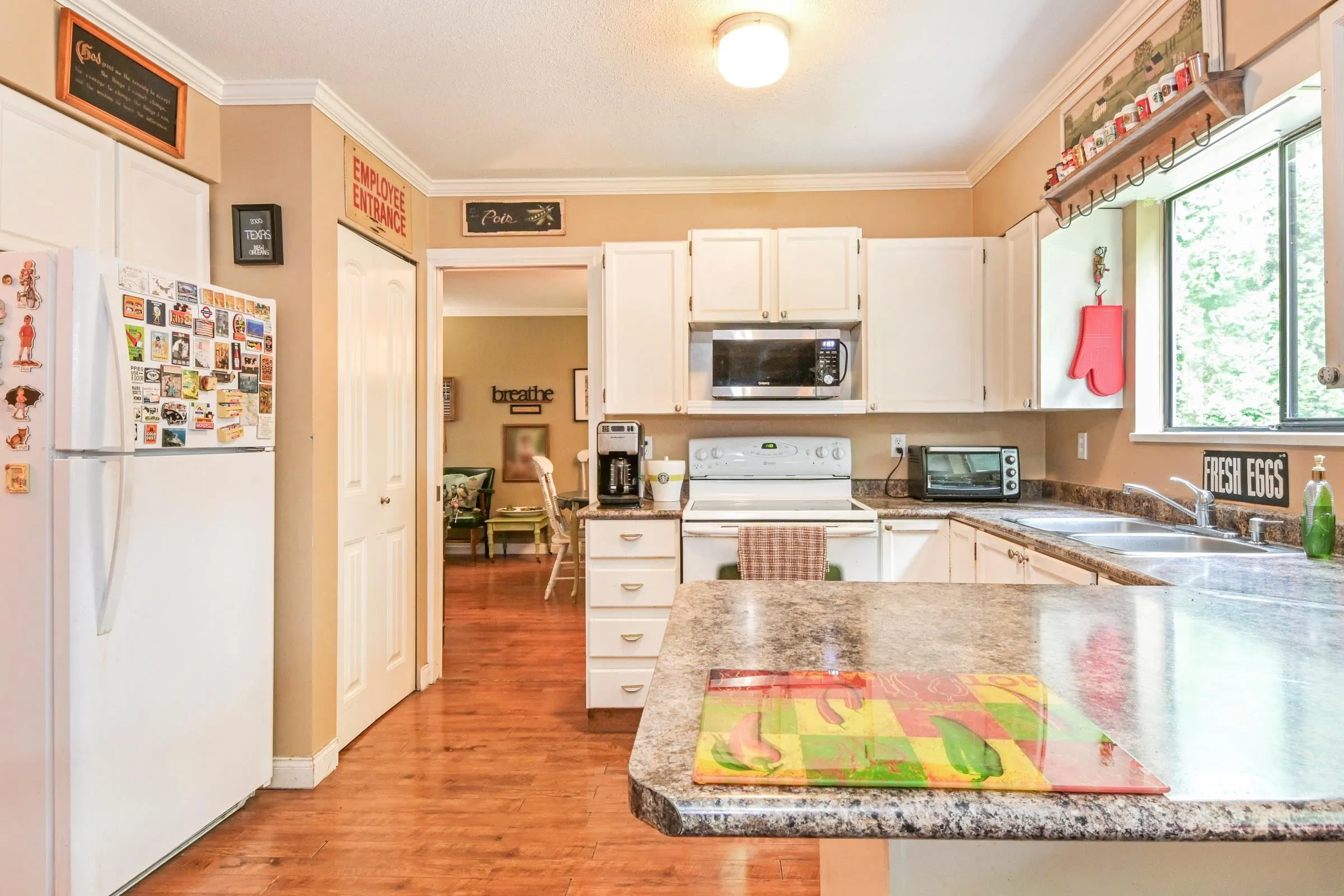 3754 Nanaimo Crescent
