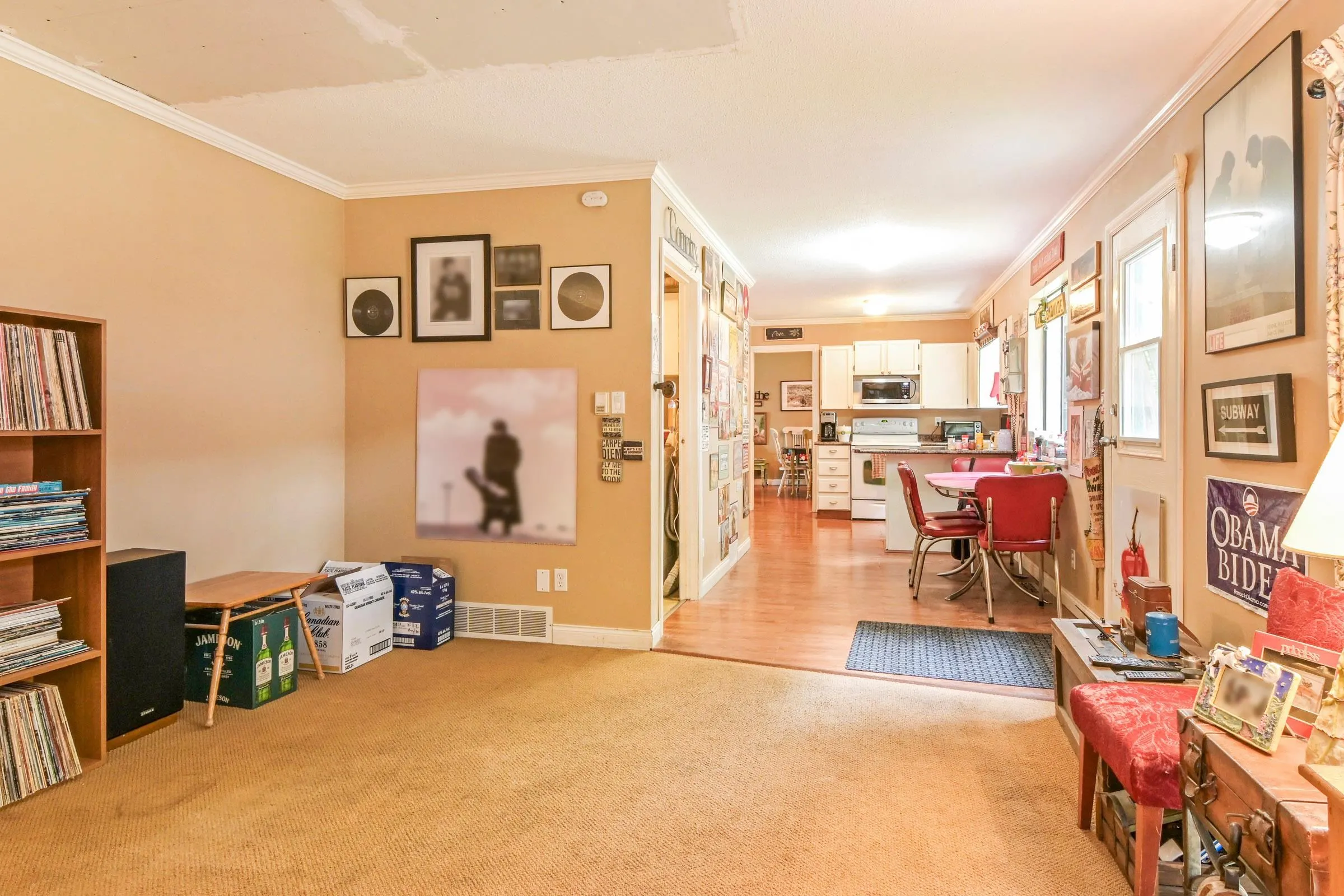 3754 Nanaimo Crescent