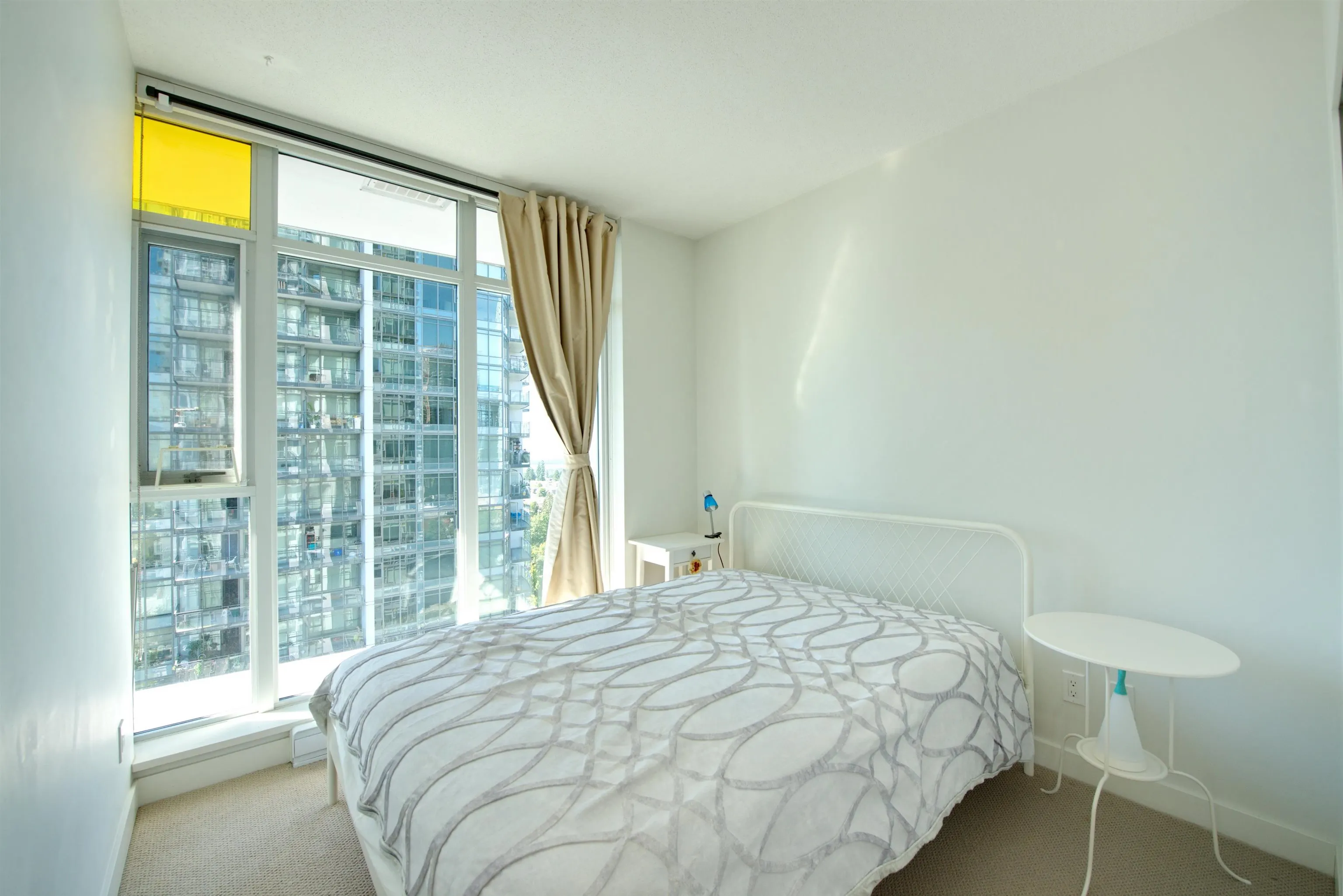 1802 6588 Nelson Avenue