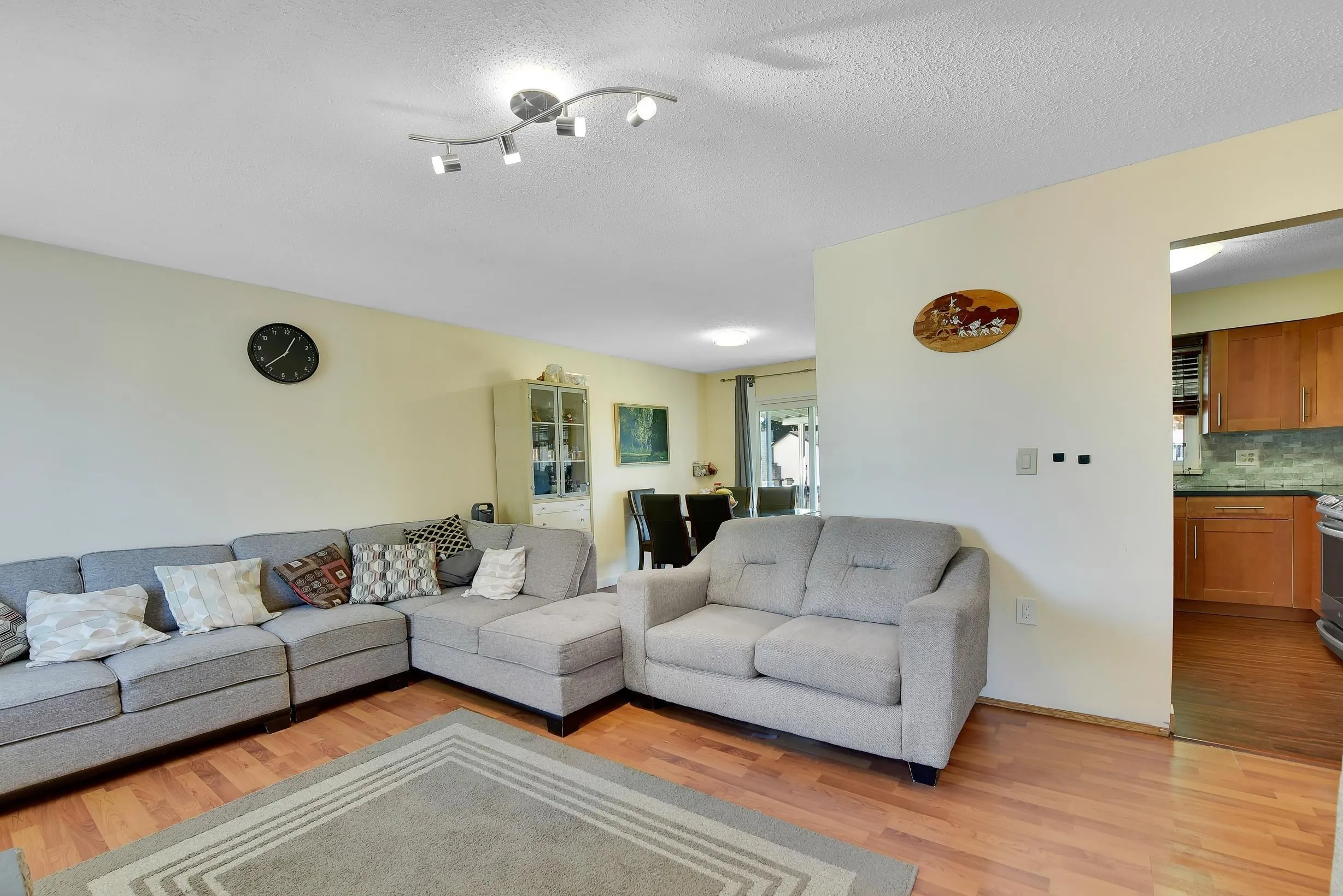 13088 65a Avenue