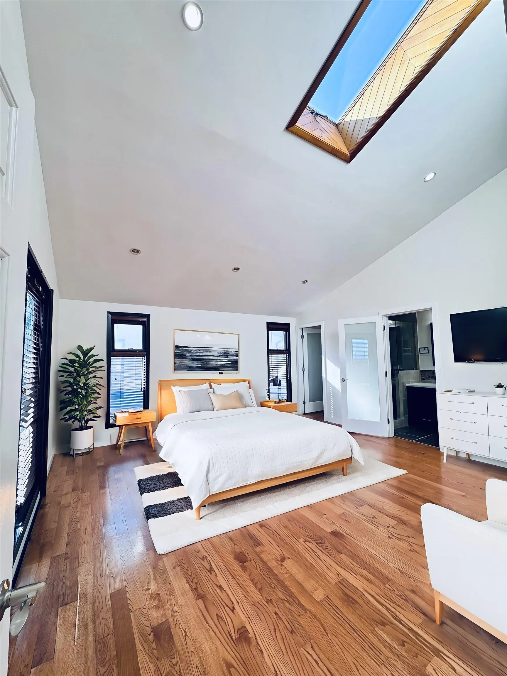 5369 Patrick Street
