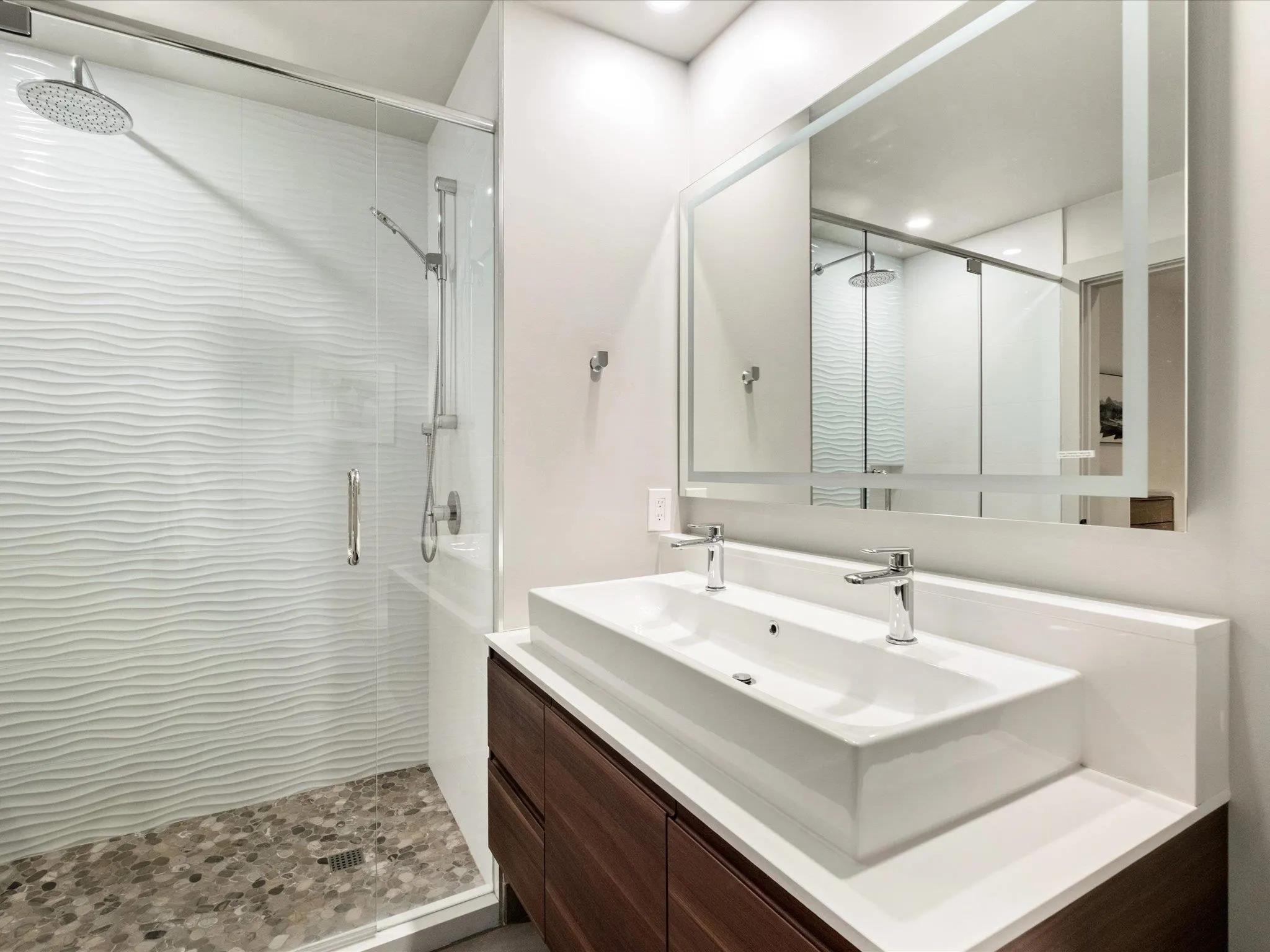 33 4652 Blackcomb Way