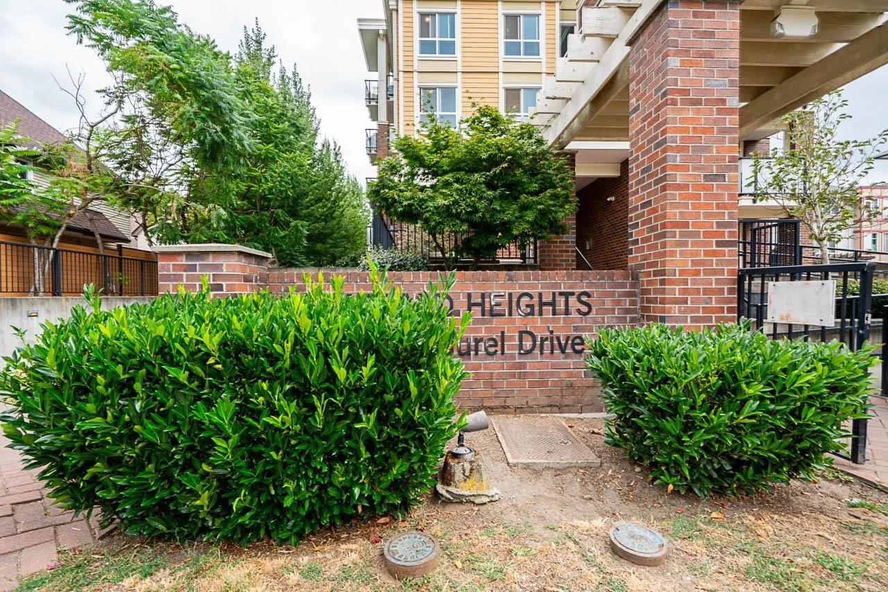 311 13883 Laurel Drive