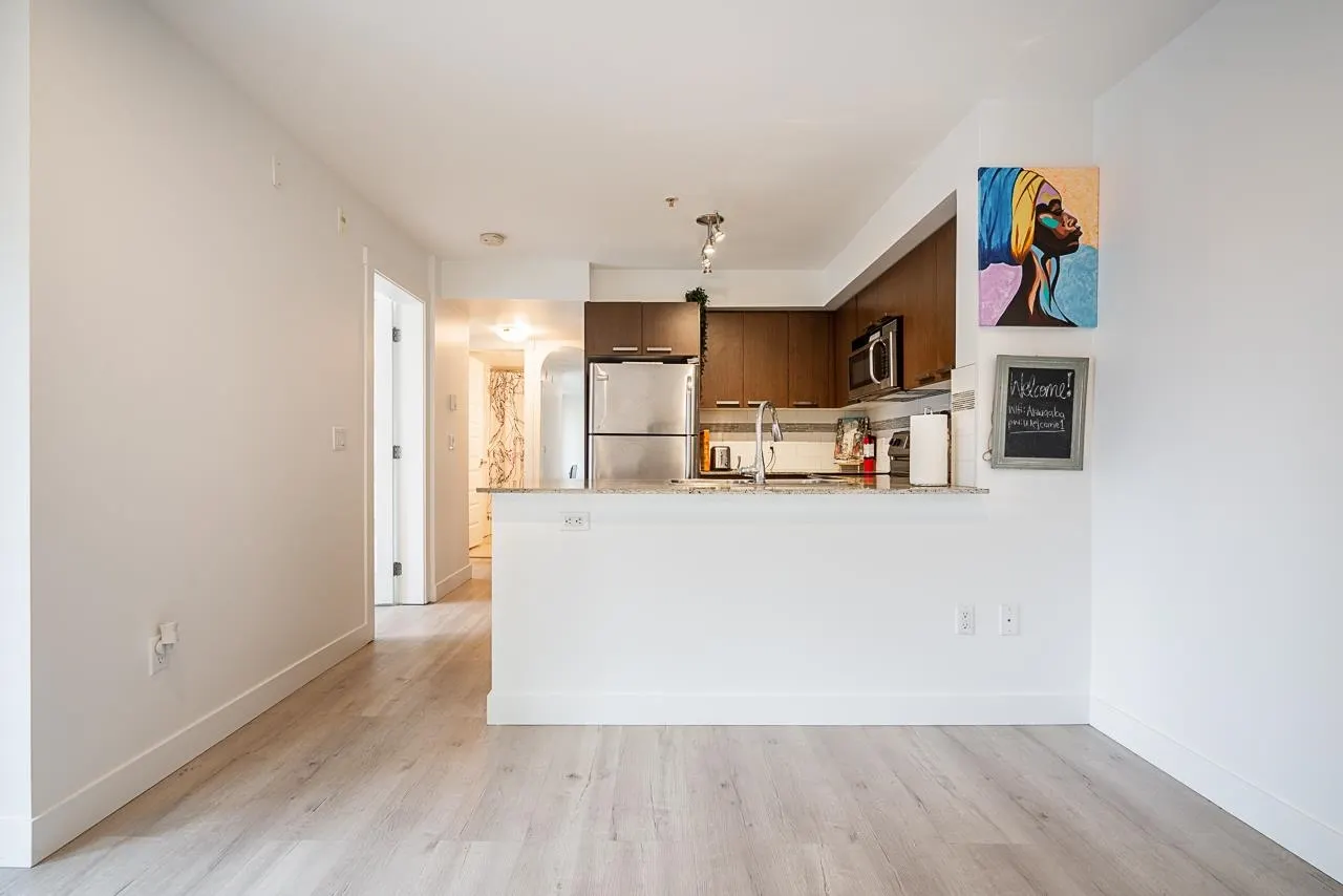 311 13883 Laurel Drive