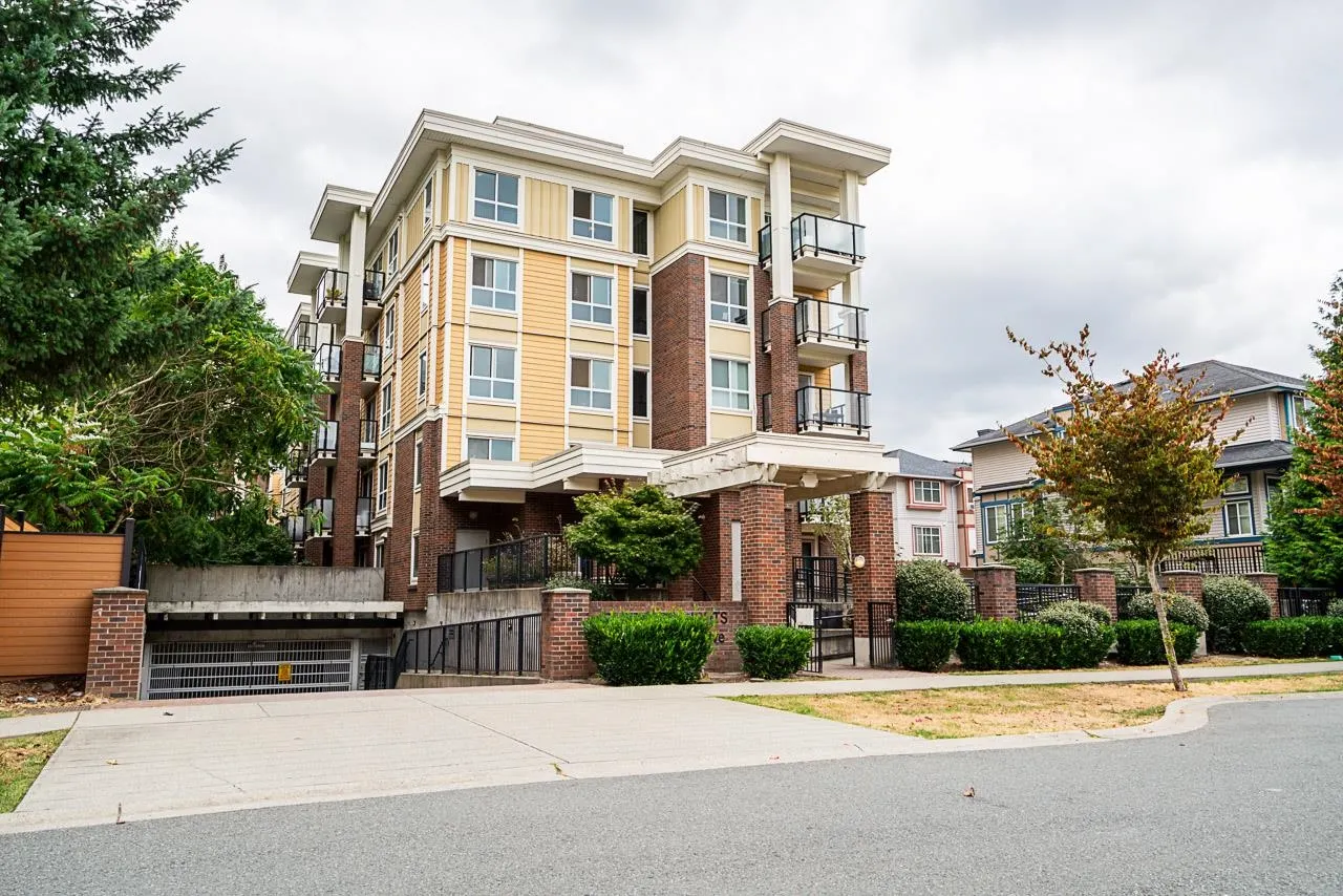 311 13883 Laurel Drive