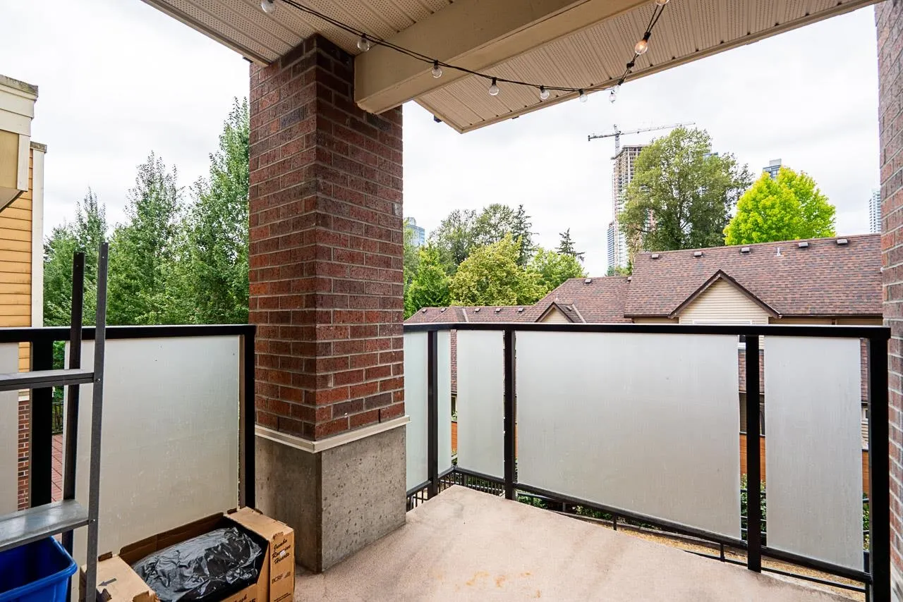 311 13883 Laurel Drive