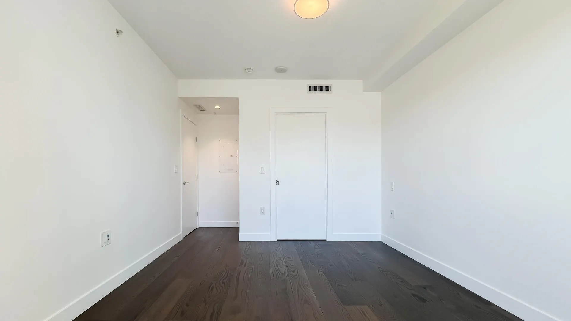 802 5788 Gilbert Road