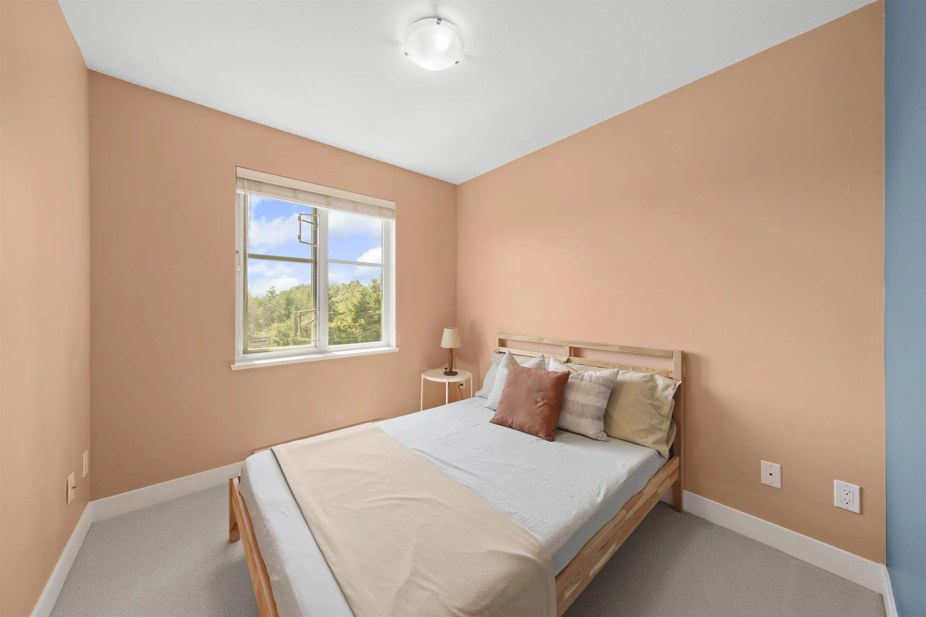 1103 8485 New Haven Close