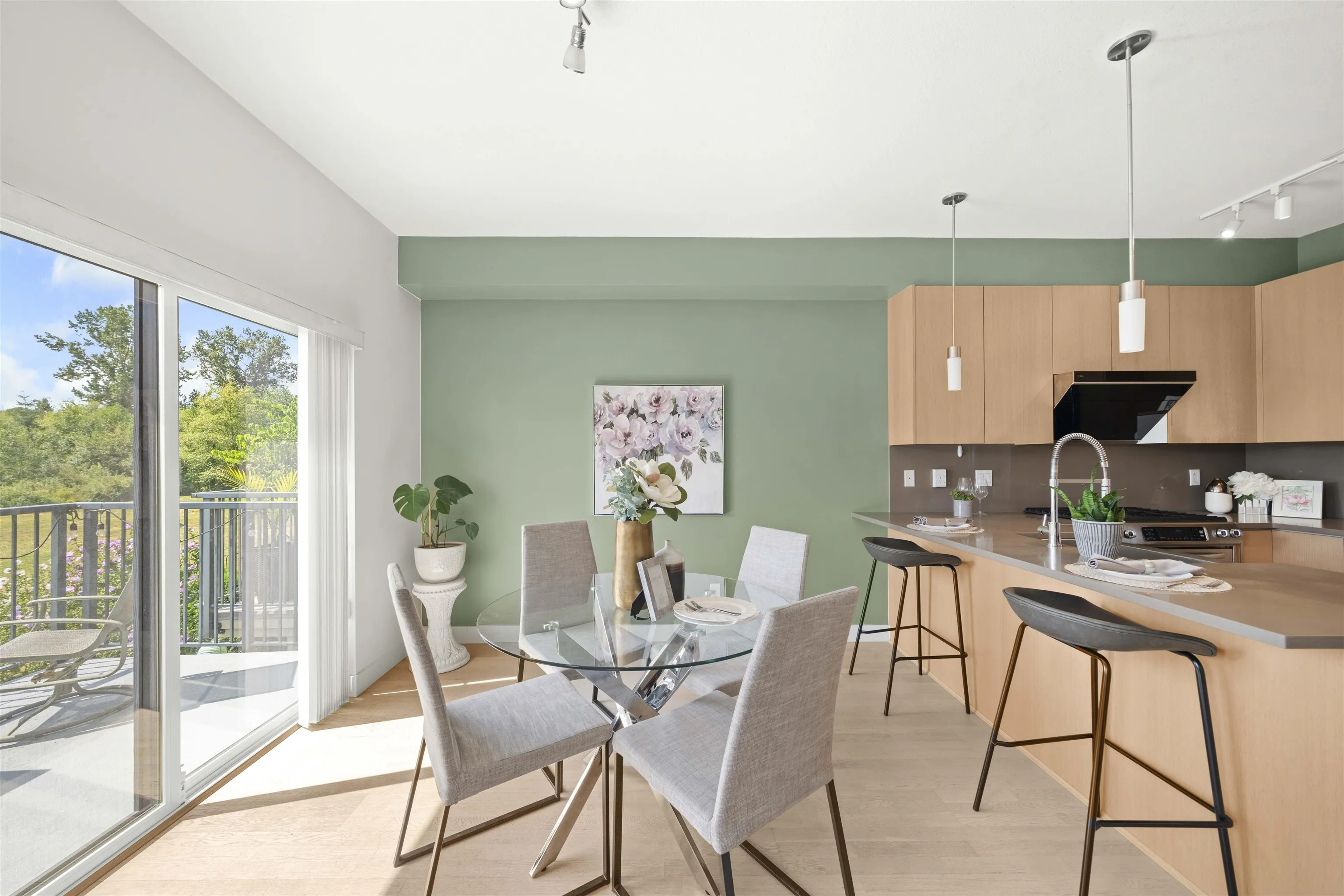 1103 8485 New Haven Close