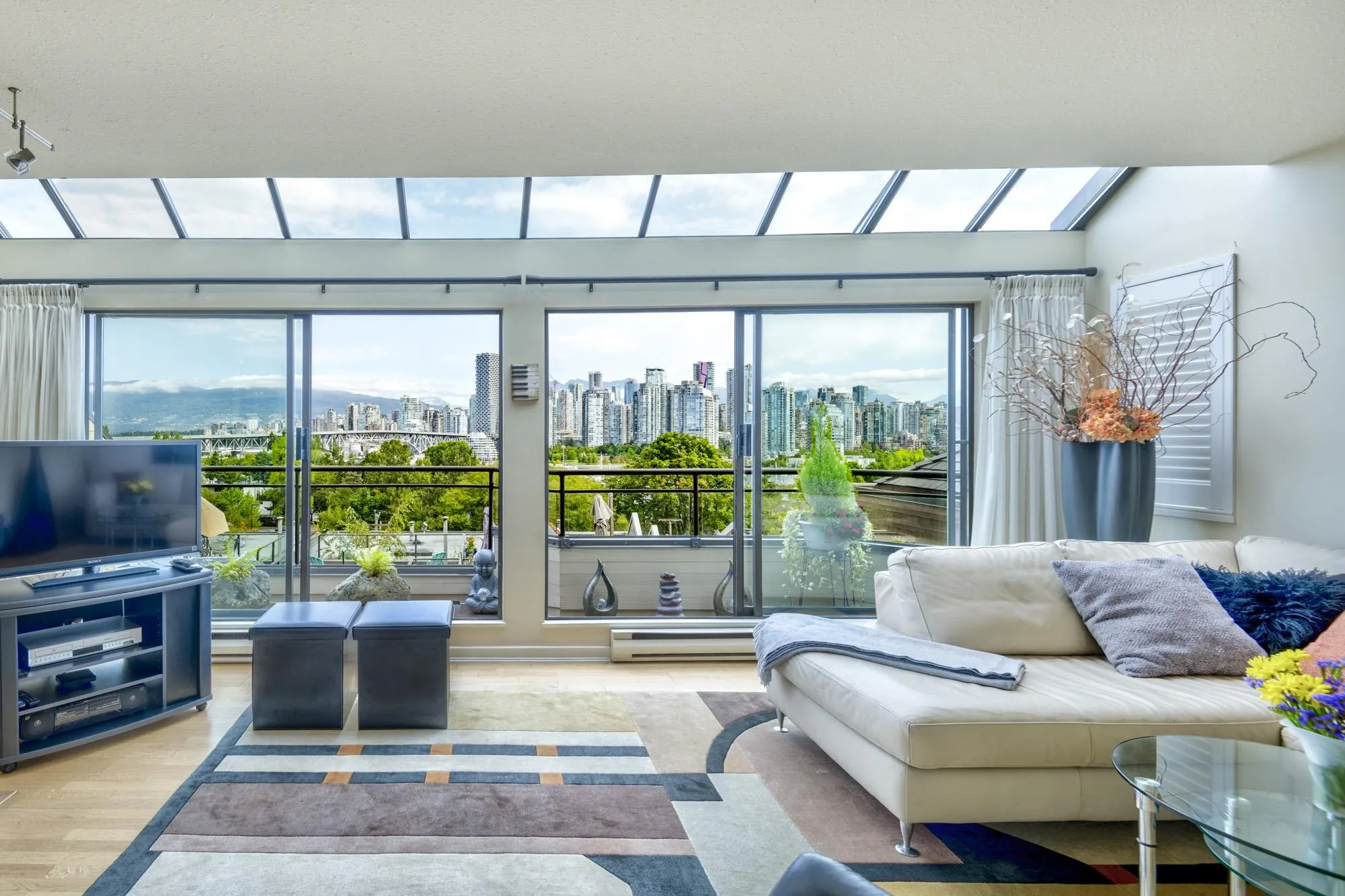 G 1215 W 7th Avenue