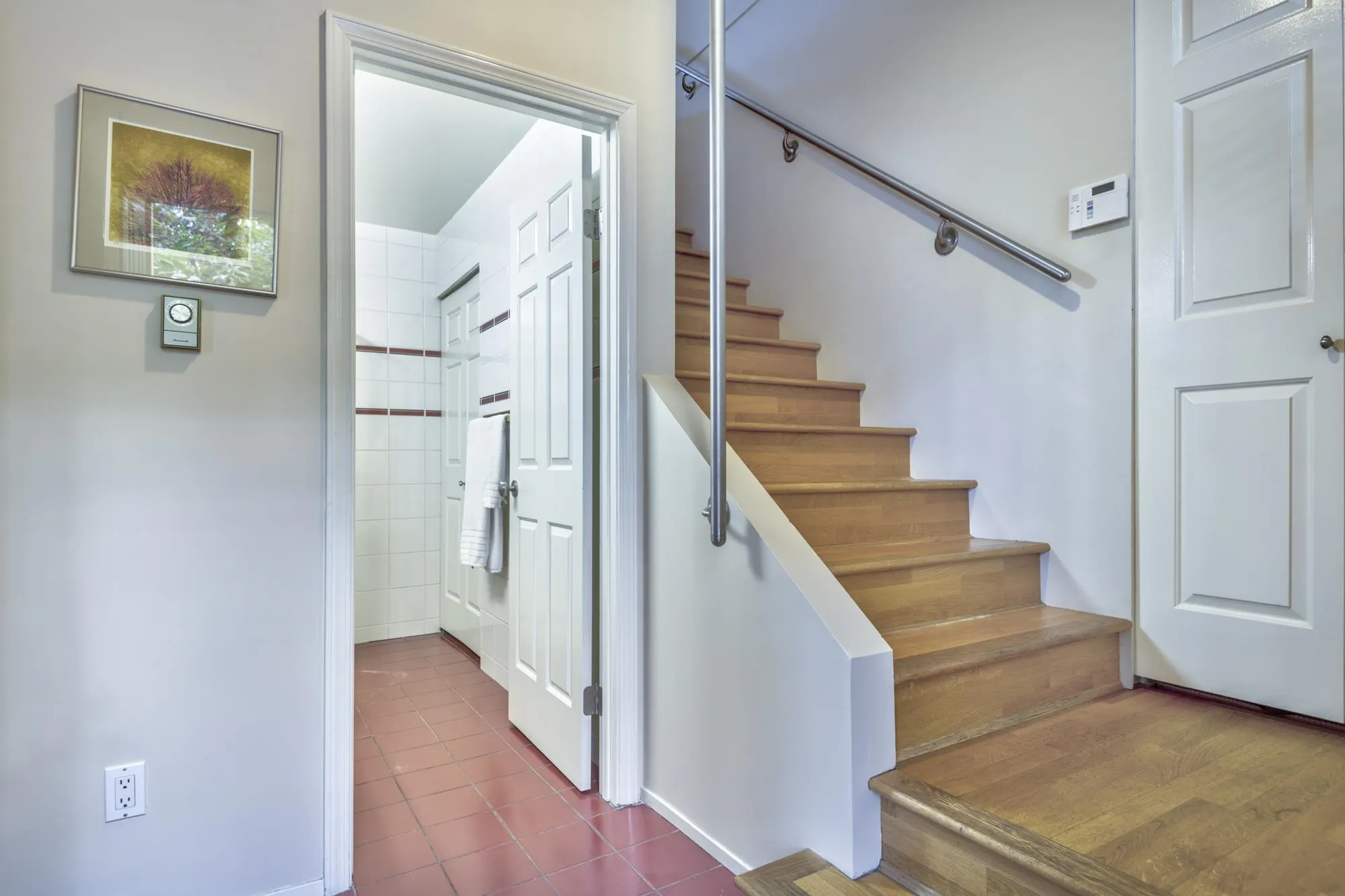G 1215 W 7th Avenue