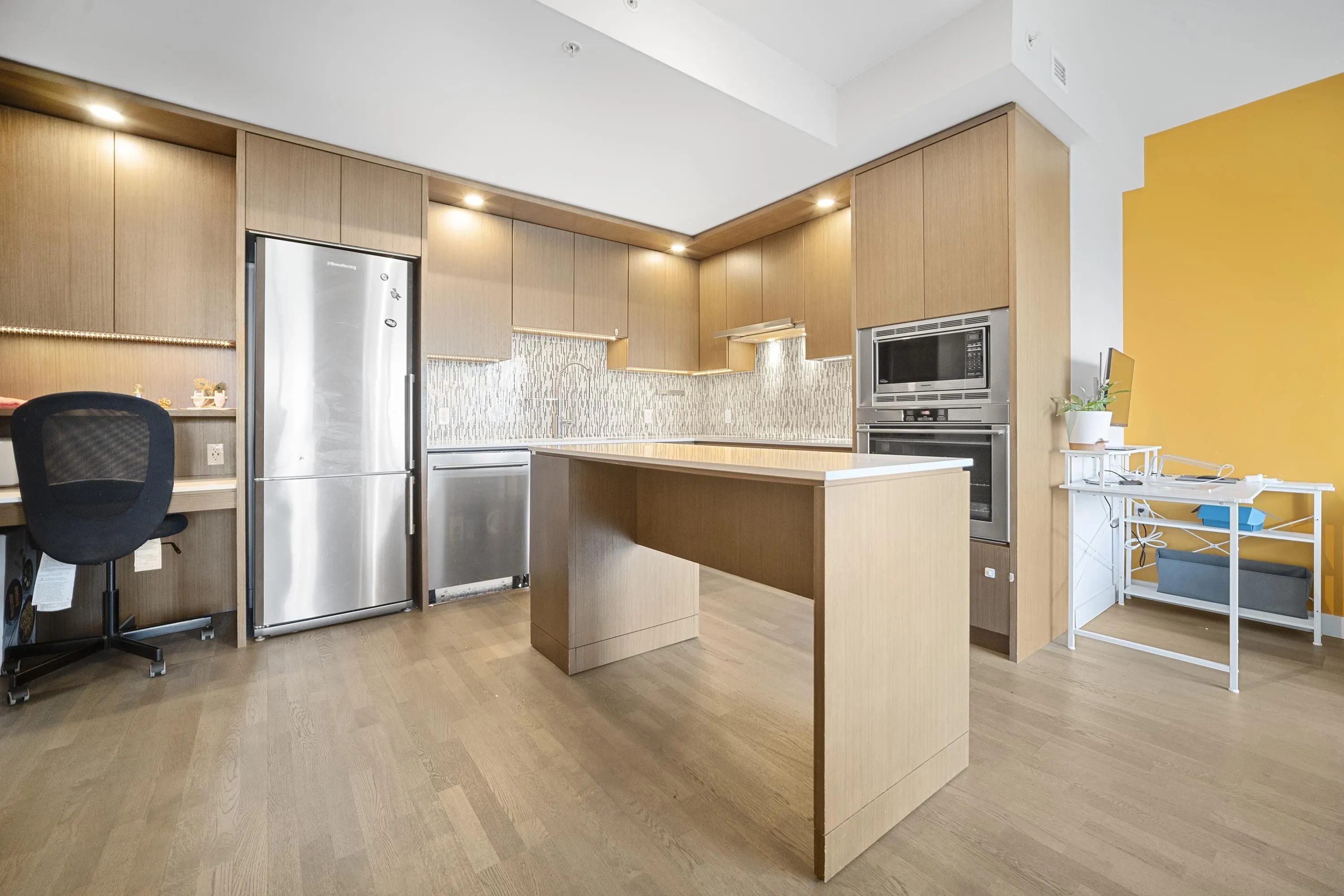 2308 13495 Central Avenue