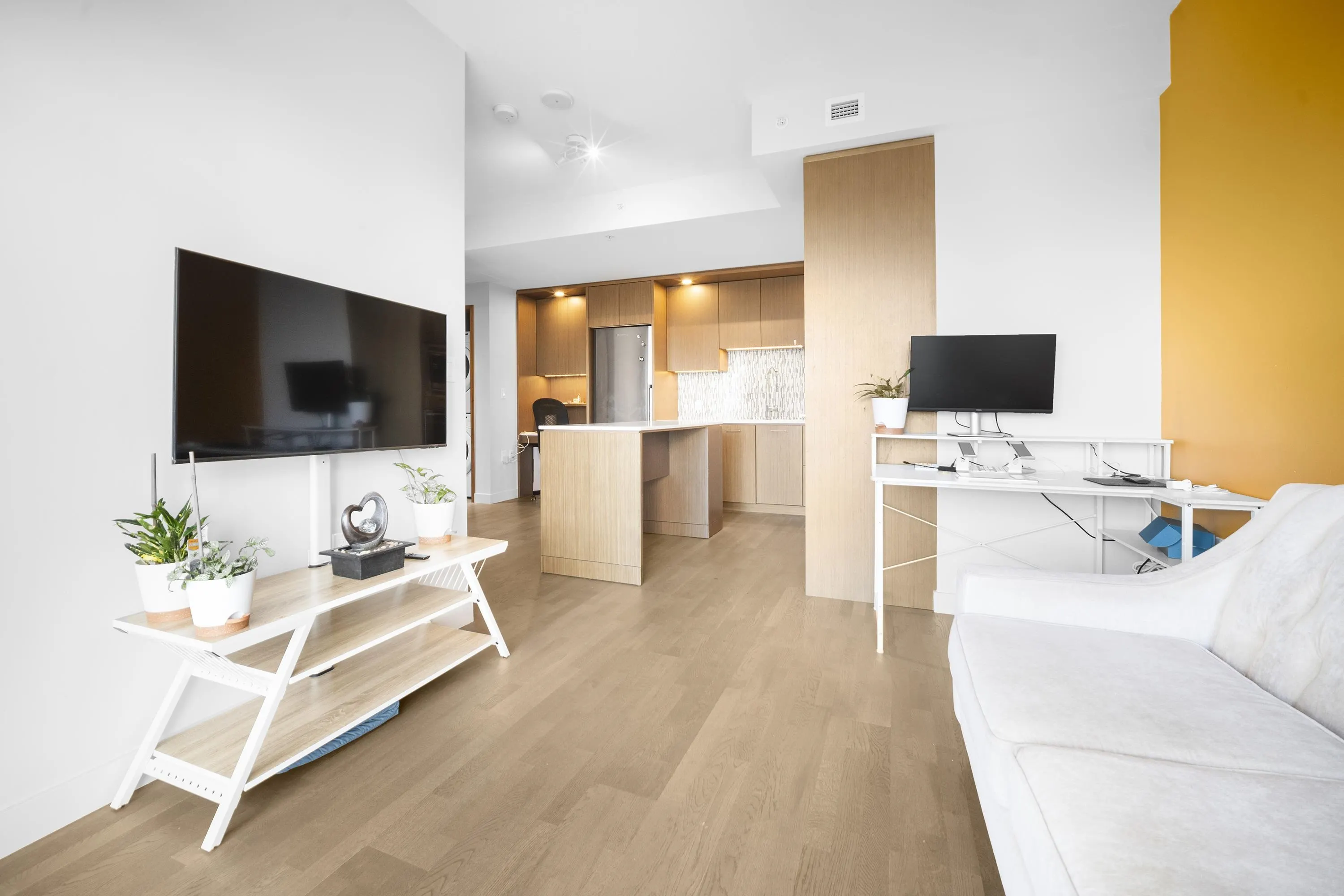 2308 13495 Central Avenue