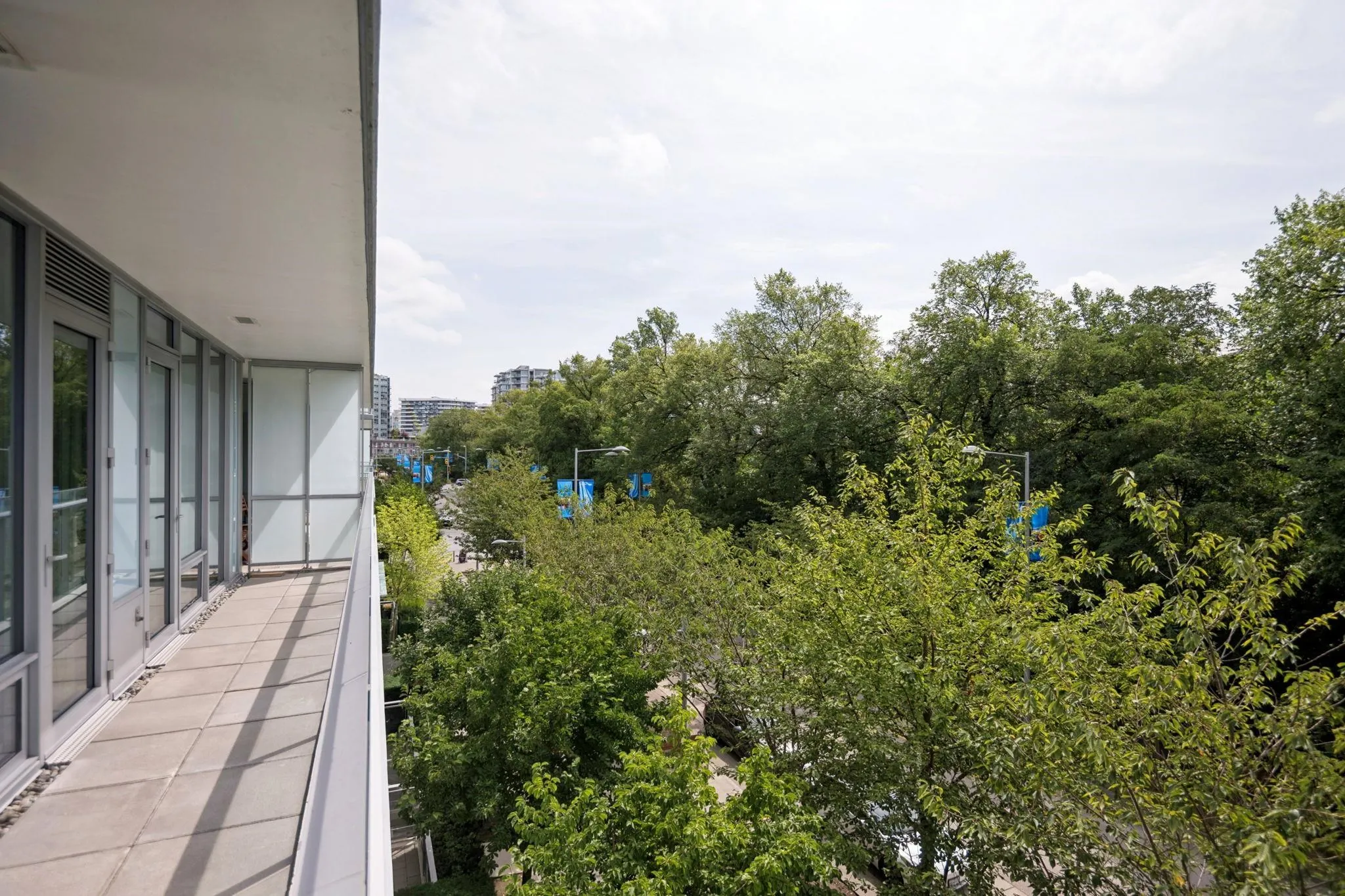 206 6611 Pearson Way