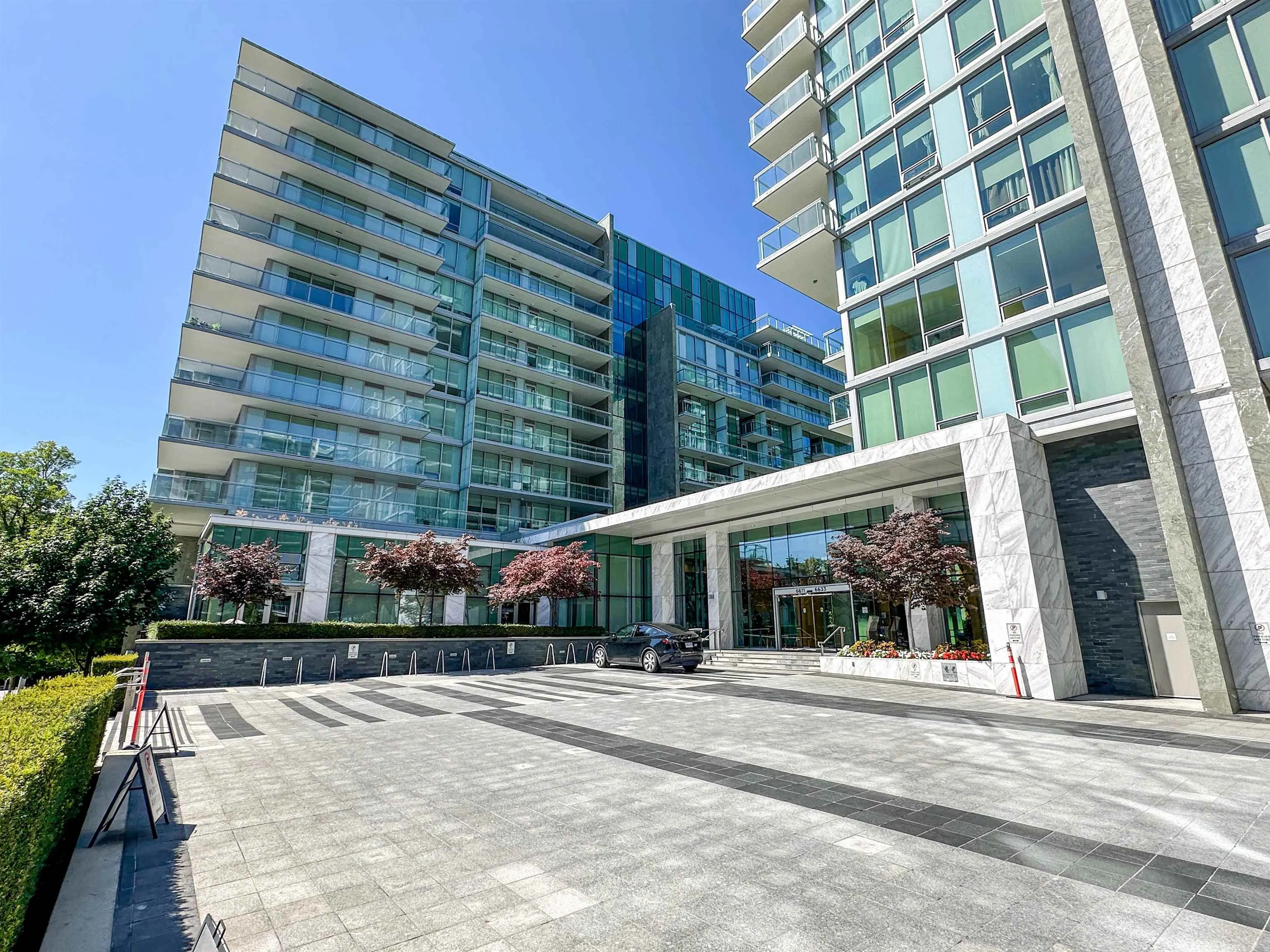206 6611 Pearson Way