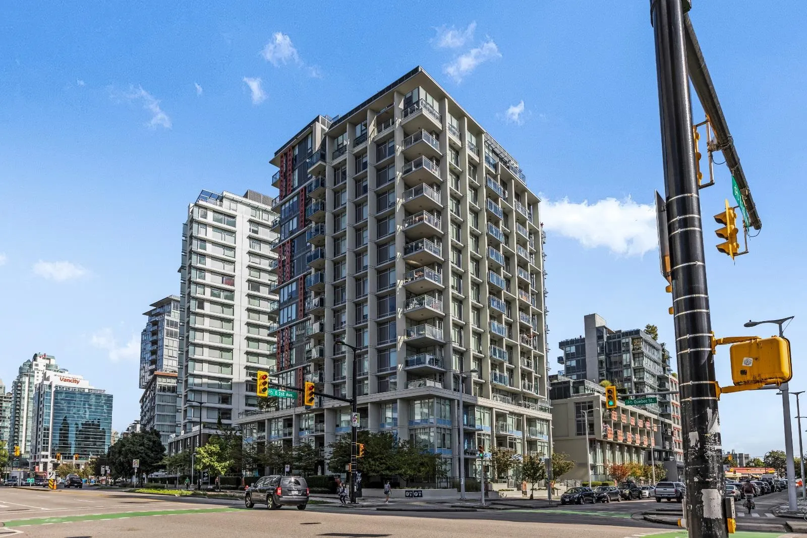 1801 111 E 1st Avenue