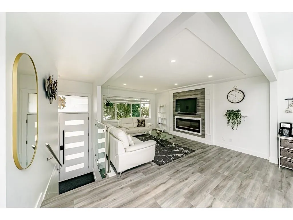 14927 Kew Drive Drive