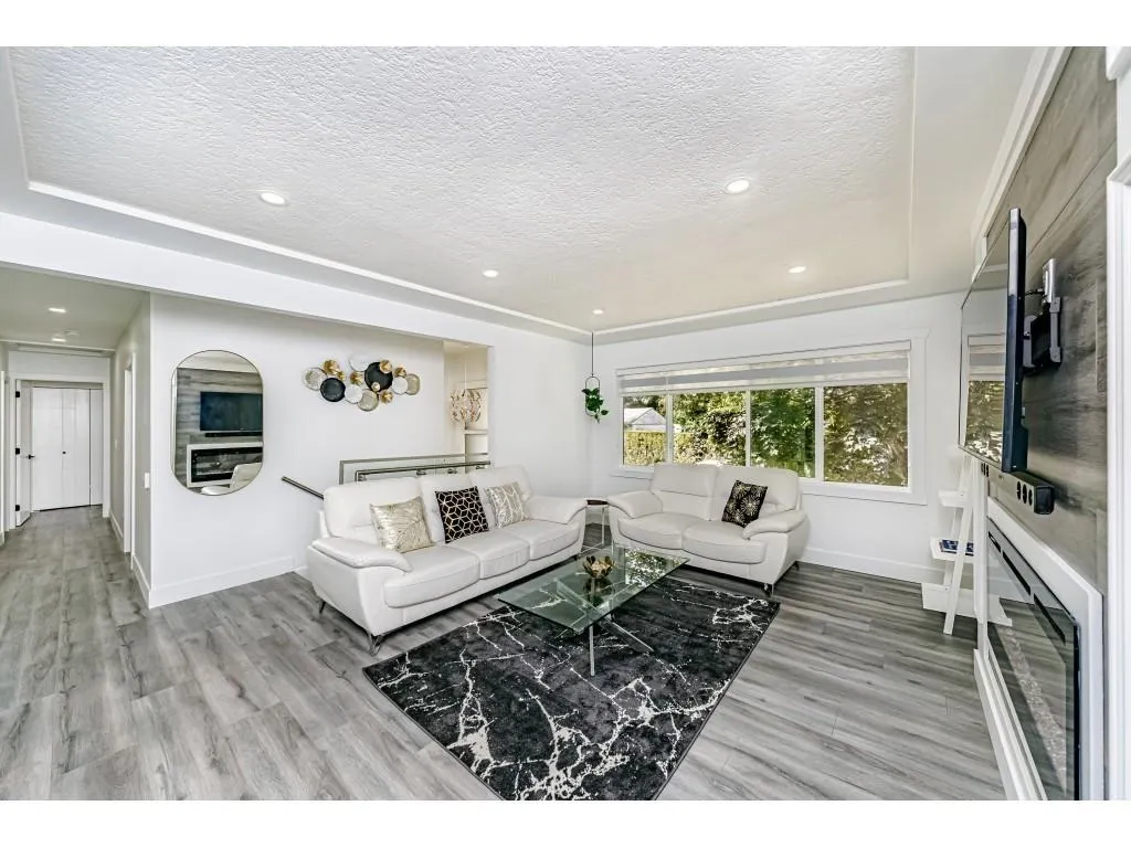 14927 Kew Drive Drive