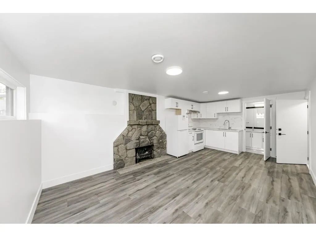 14927 Kew Drive Drive