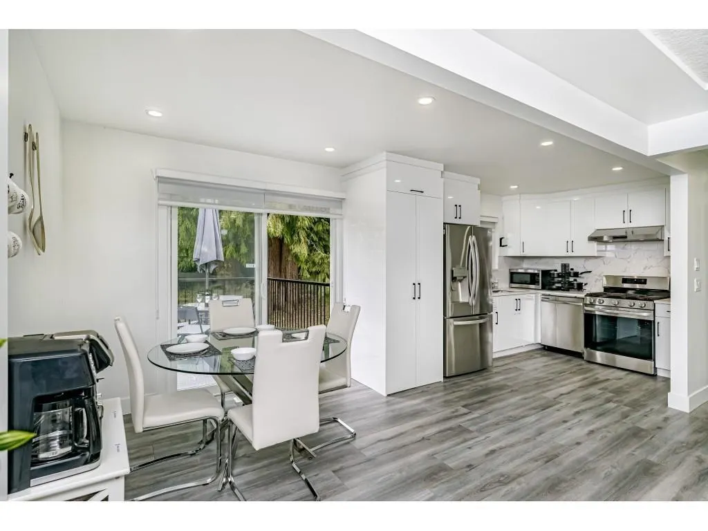 14927 Kew Drive Drive