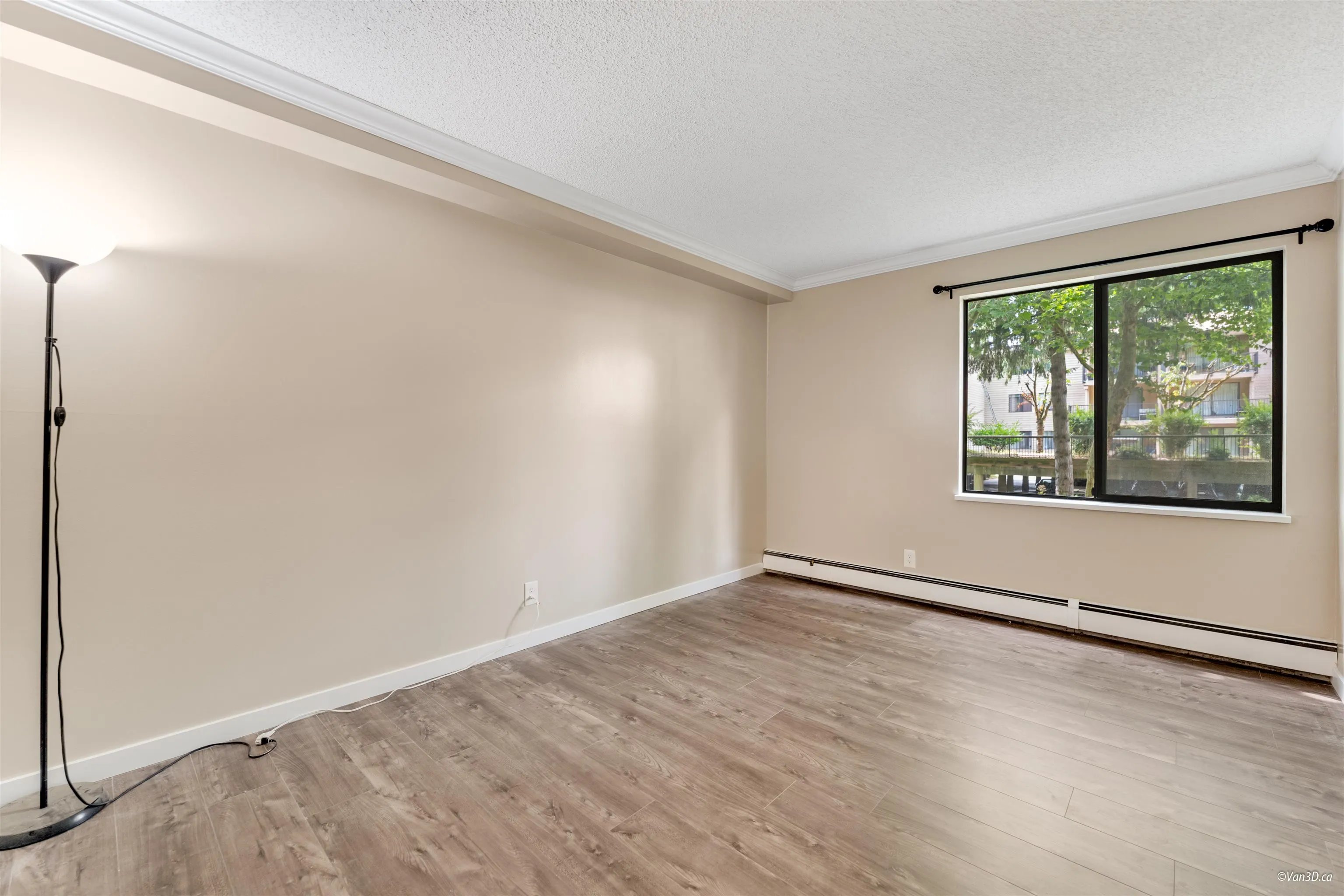 126 8460 Lansdowne Road