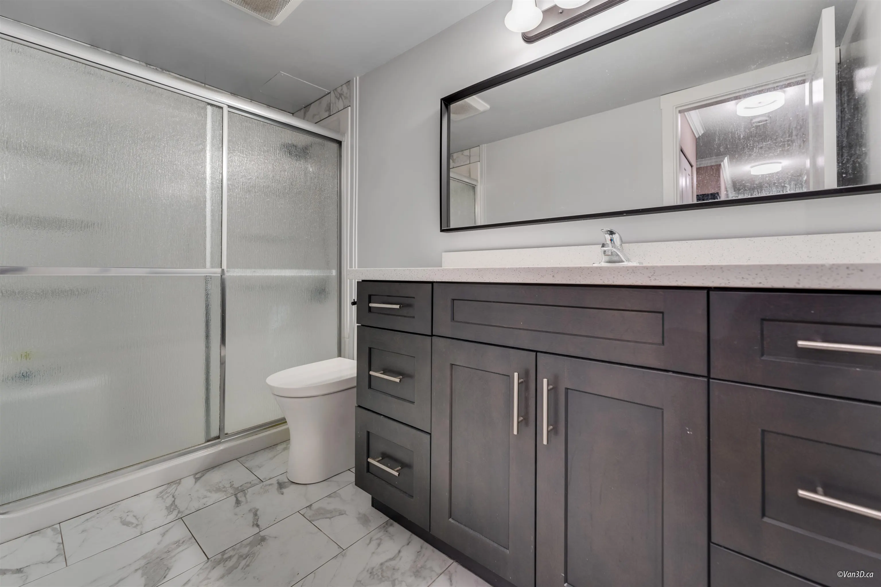 126 8460 Lansdowne Road
