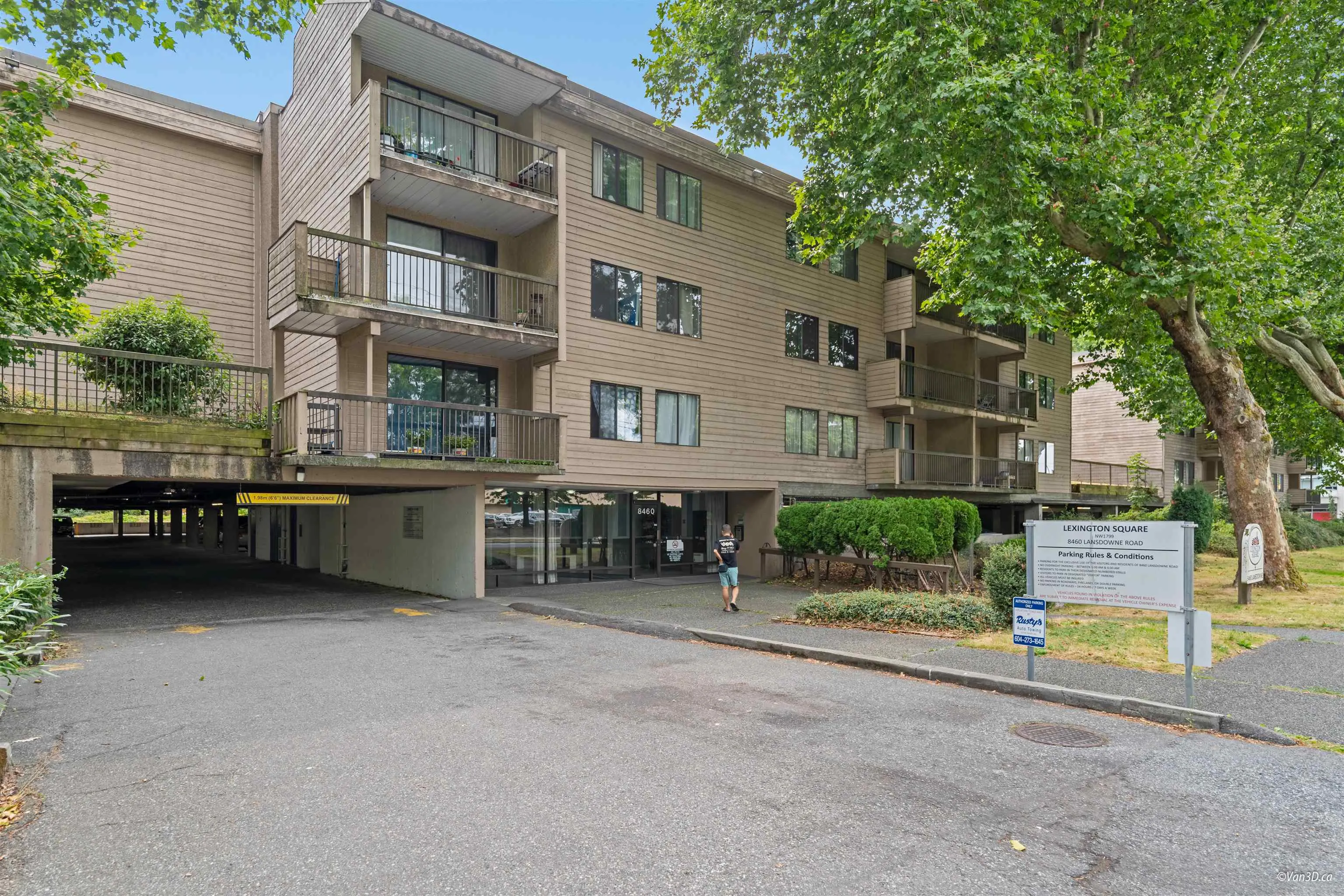 126 8460 Lansdowne Road
