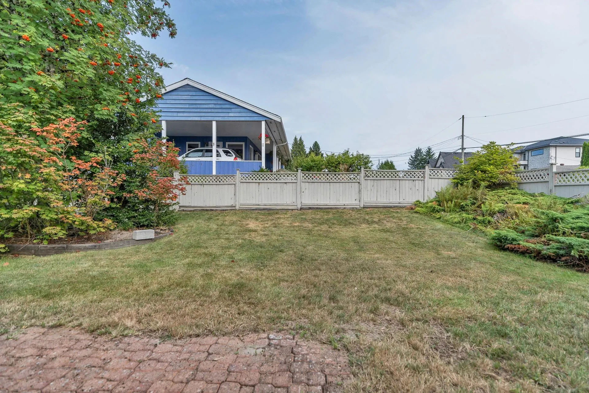 837 Poirier Street