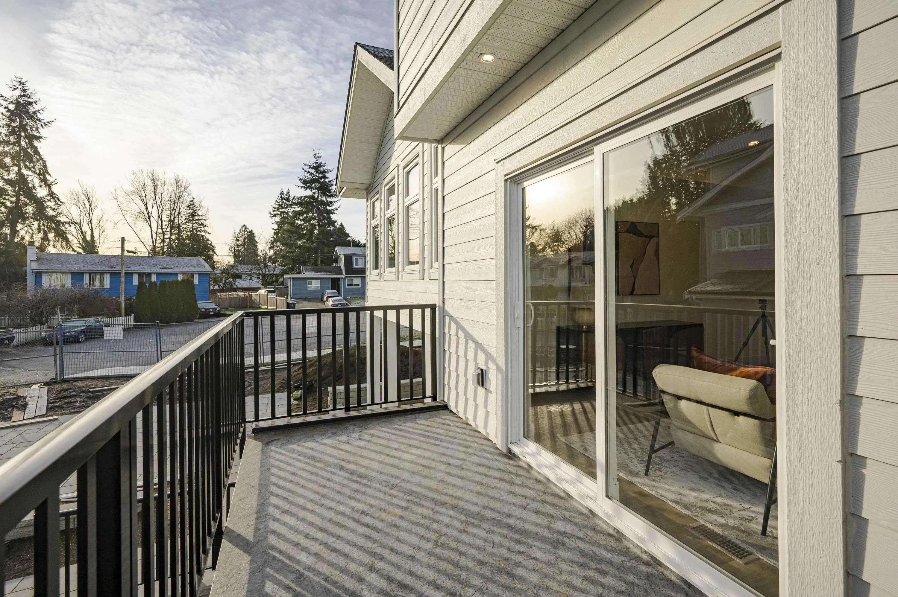 21 12770 105 Avenue