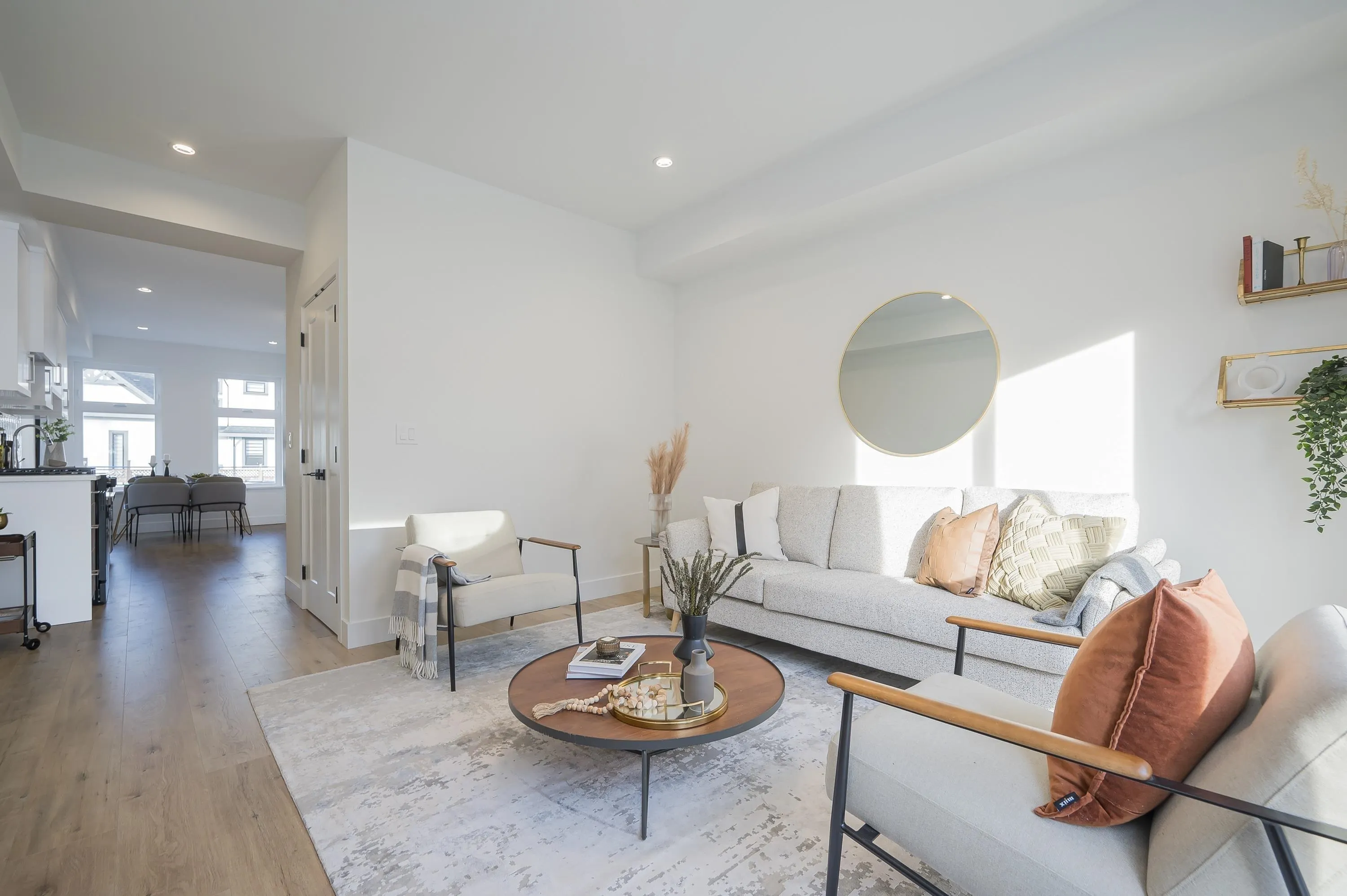 21 12770 105 Avenue