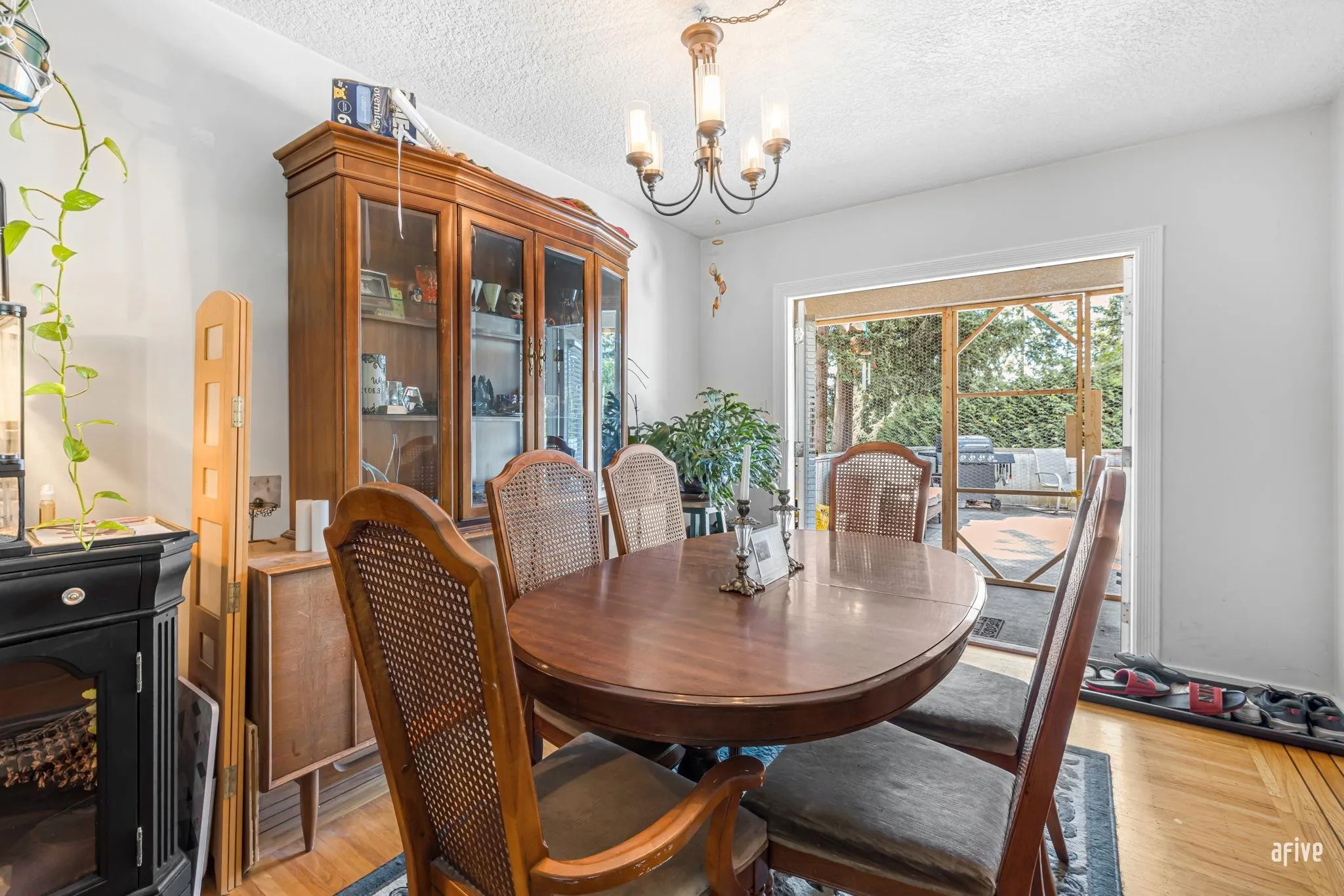 5639 Abbey Drive