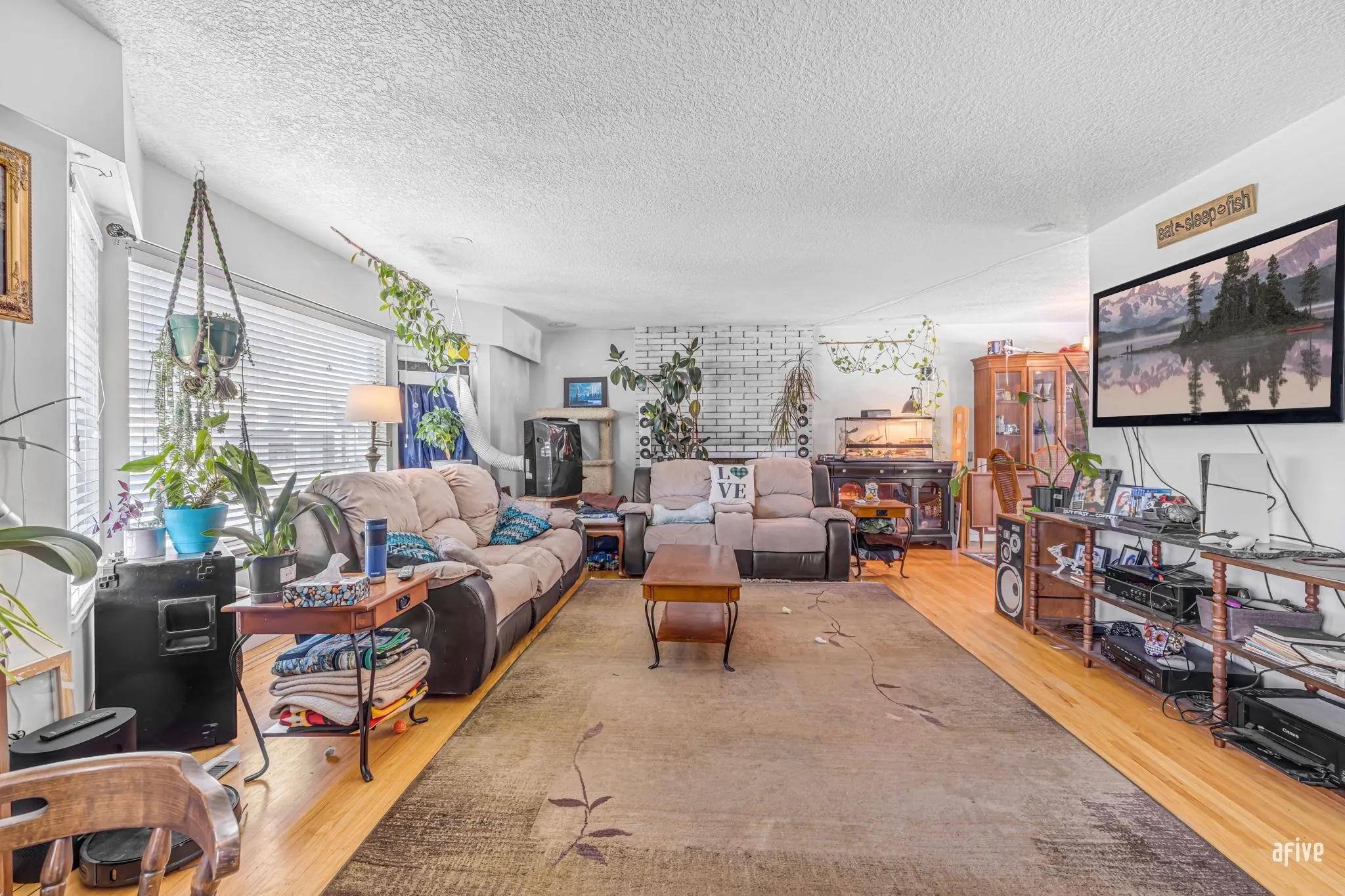 5639 Abbey Drive