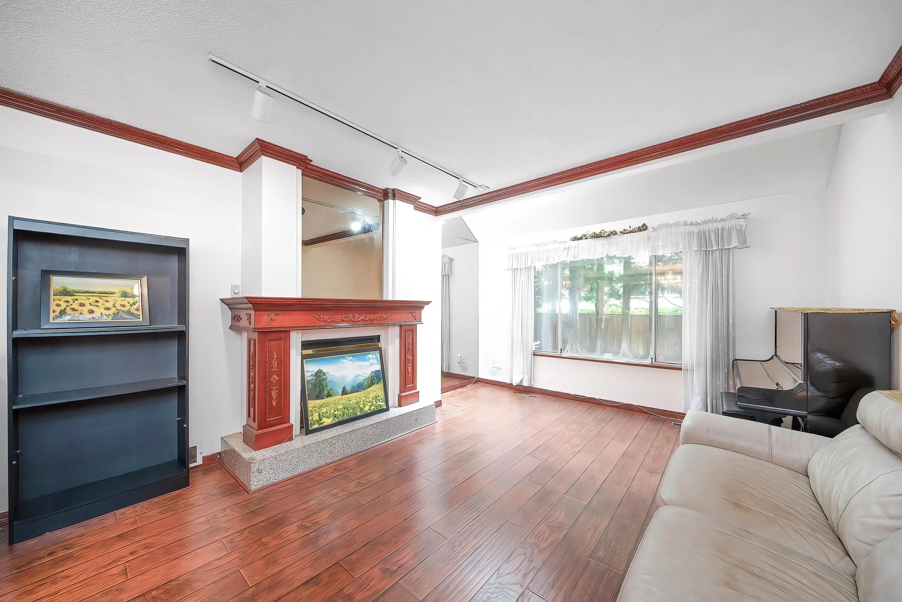 7211 Bridlewood Court