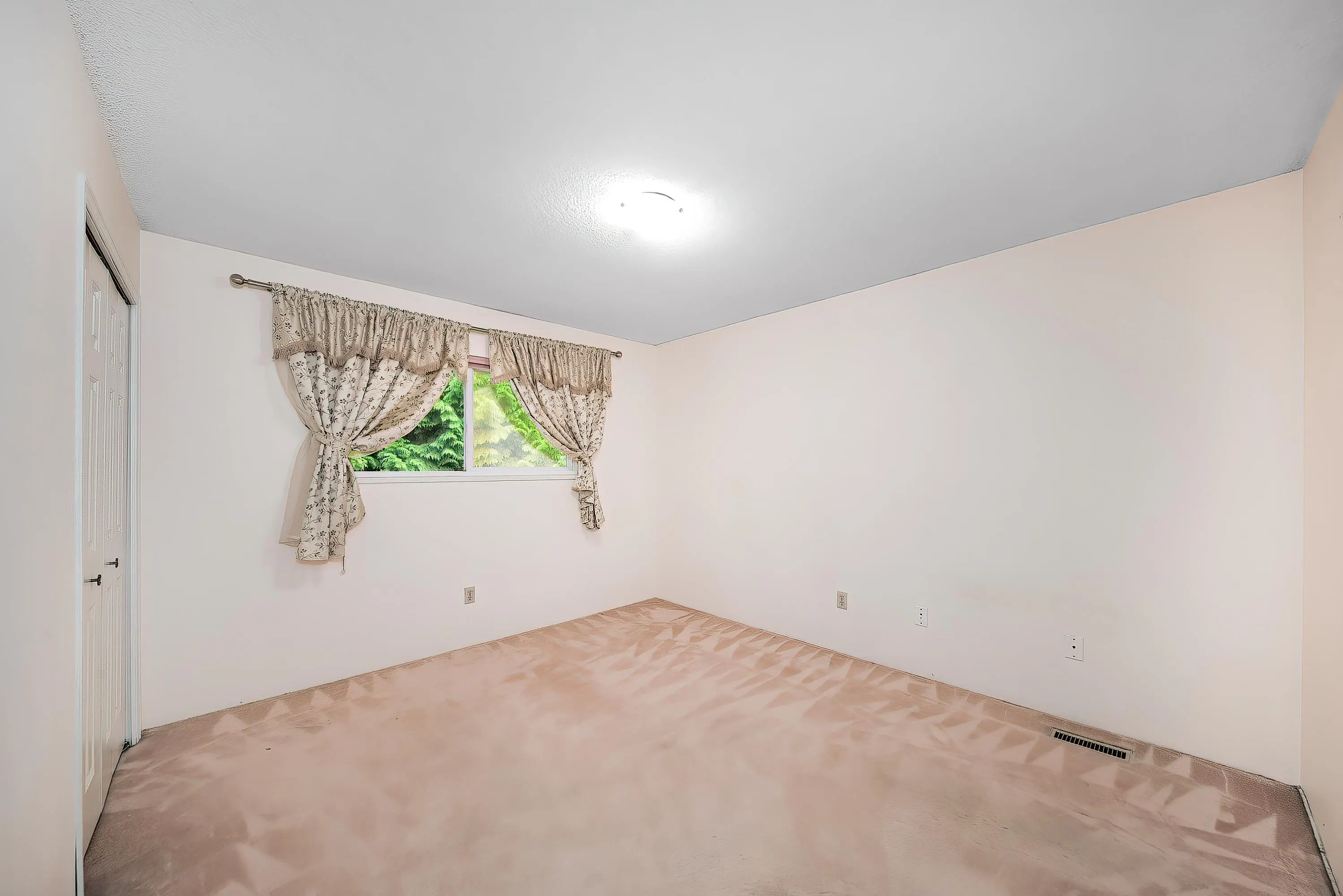 7211 Bridlewood Court