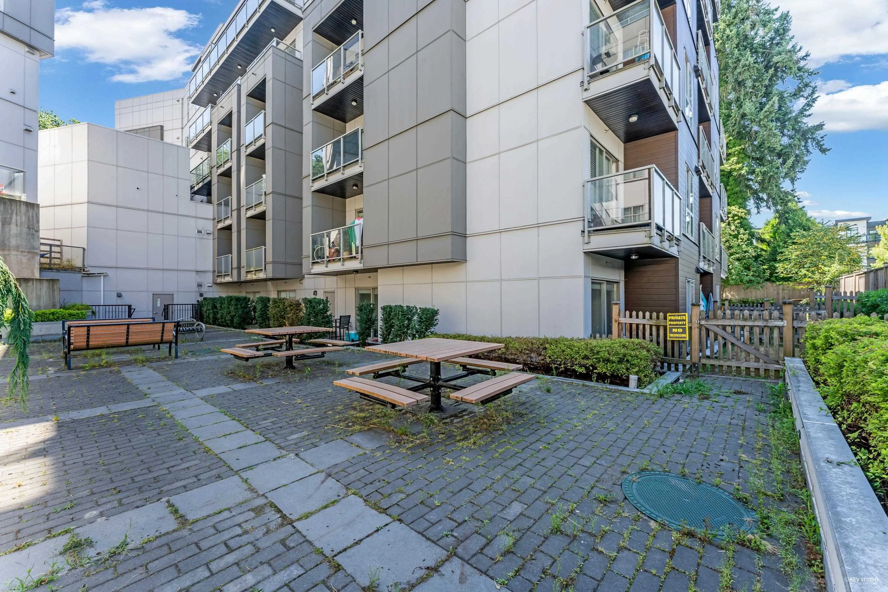 B107 9689 140 Street