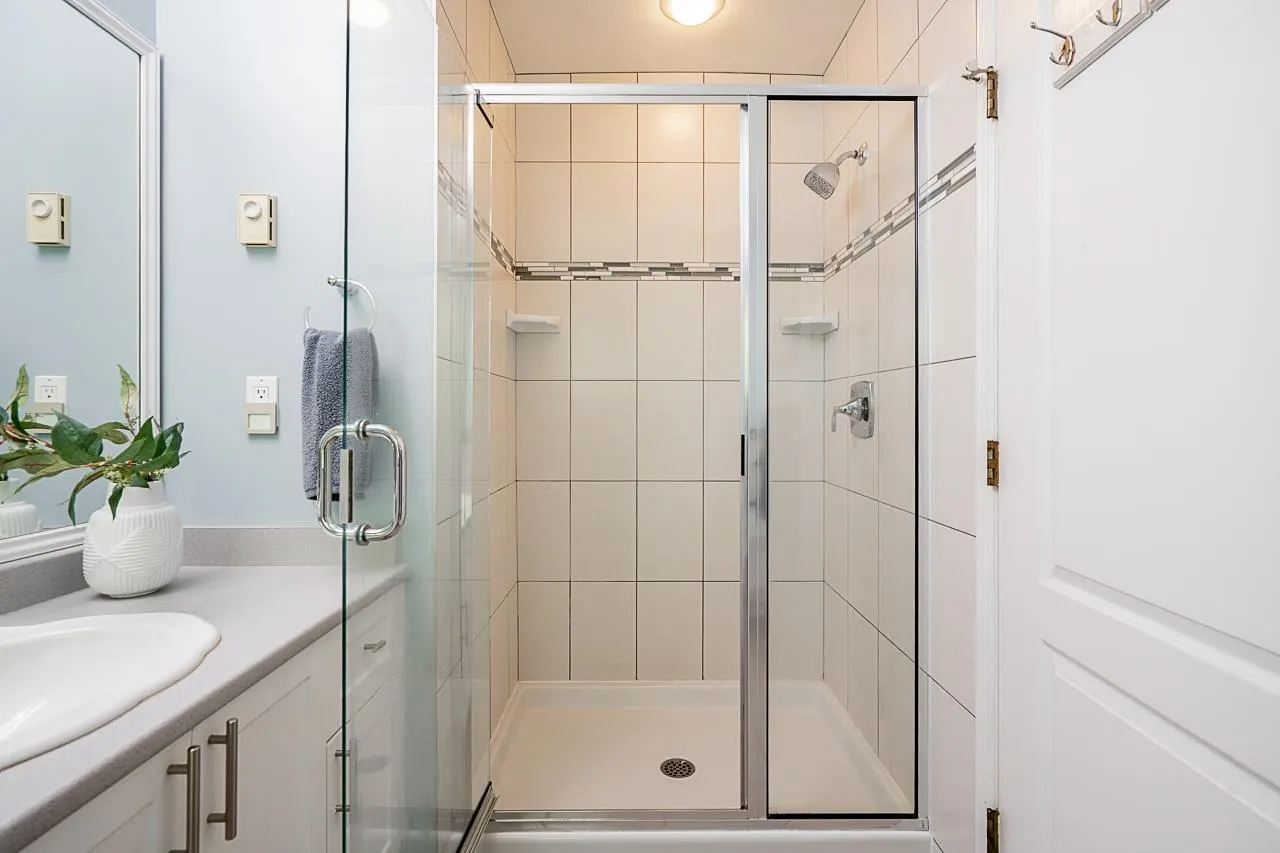 36 7465 Mulberry Place