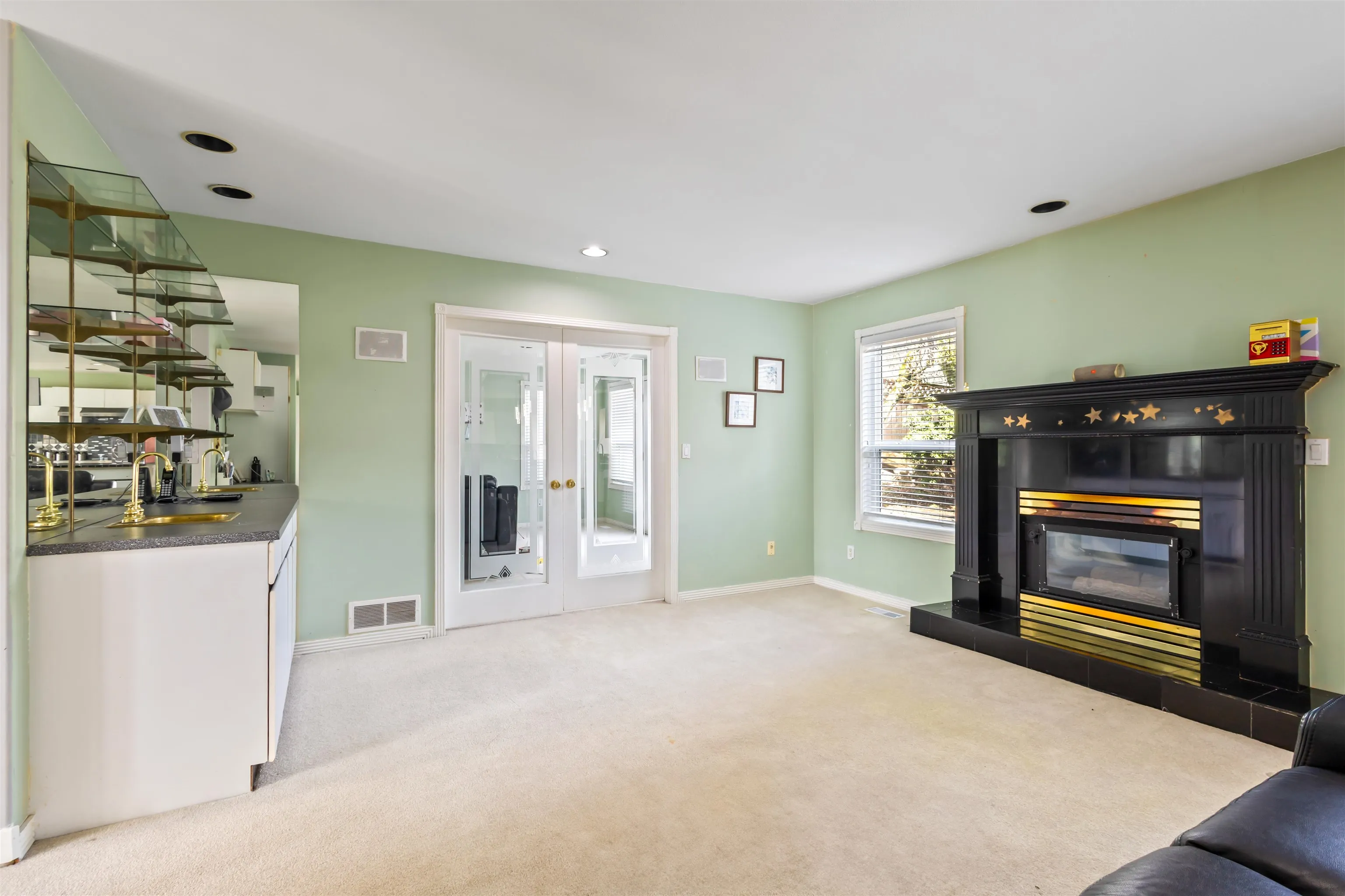 2016 Monteray Place