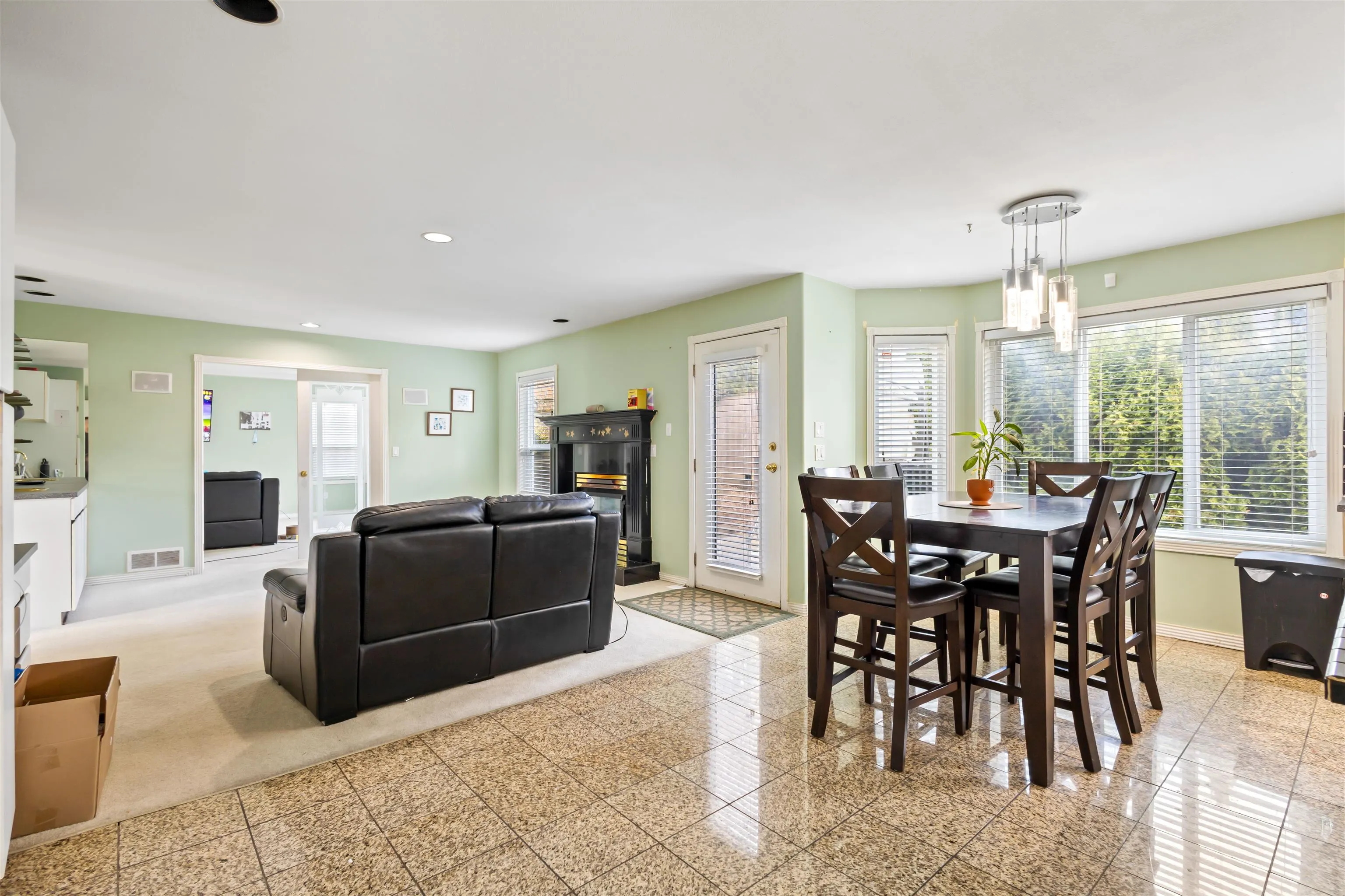 2016 Monteray Place